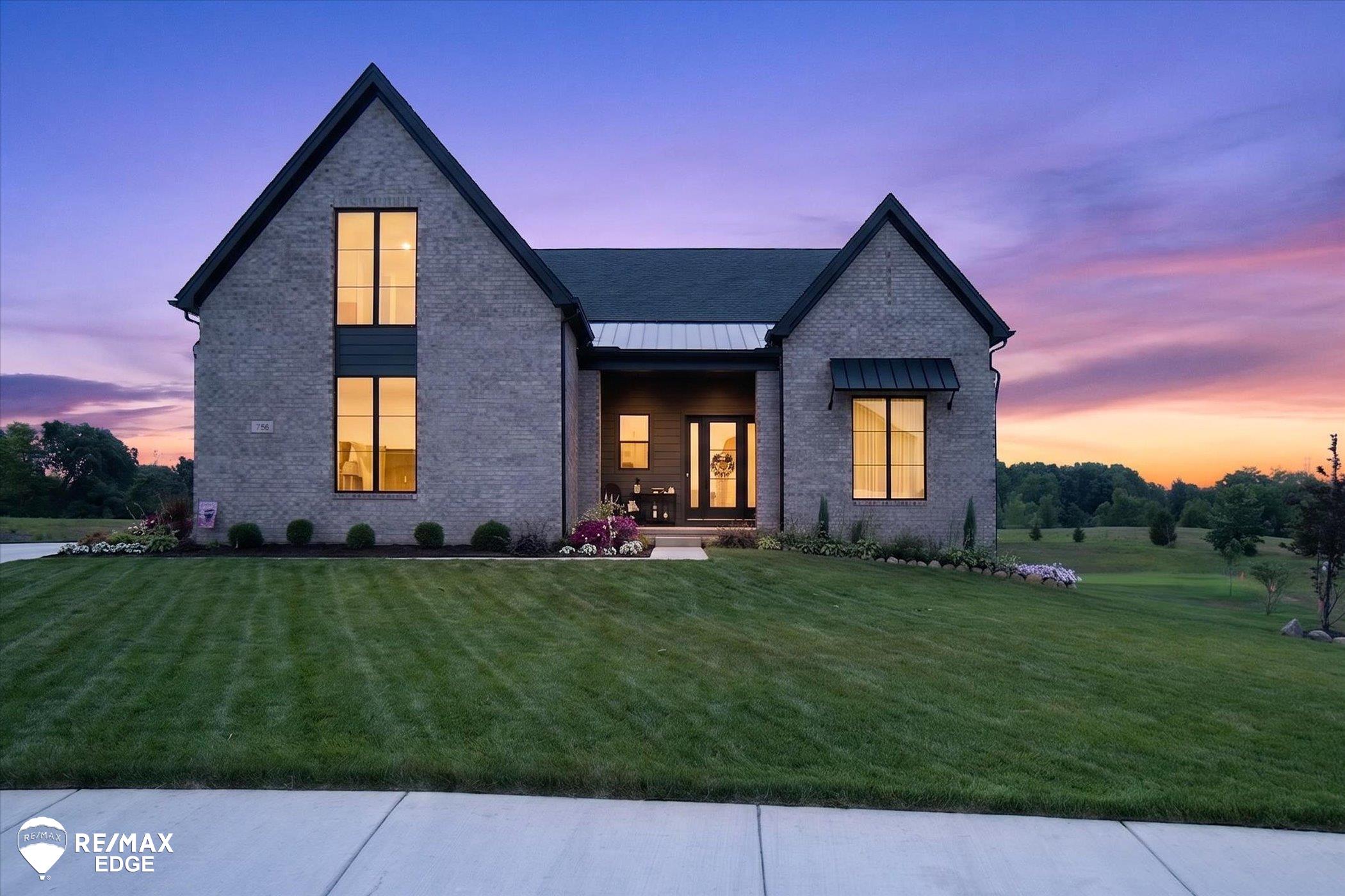 758 Sutton Court — photo