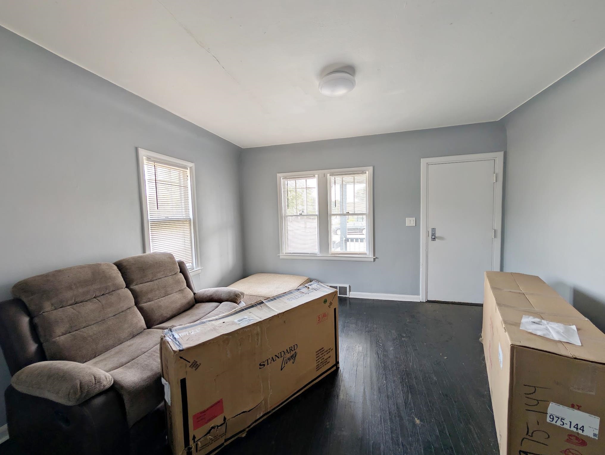3702 Davison Road, Flint, MI 48506 — photo 3