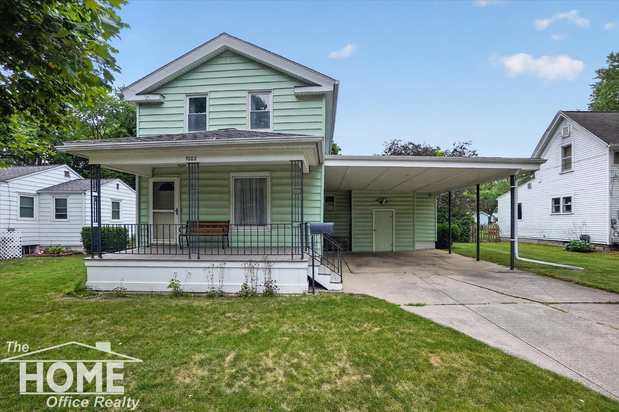 1002 Adams Street — photo