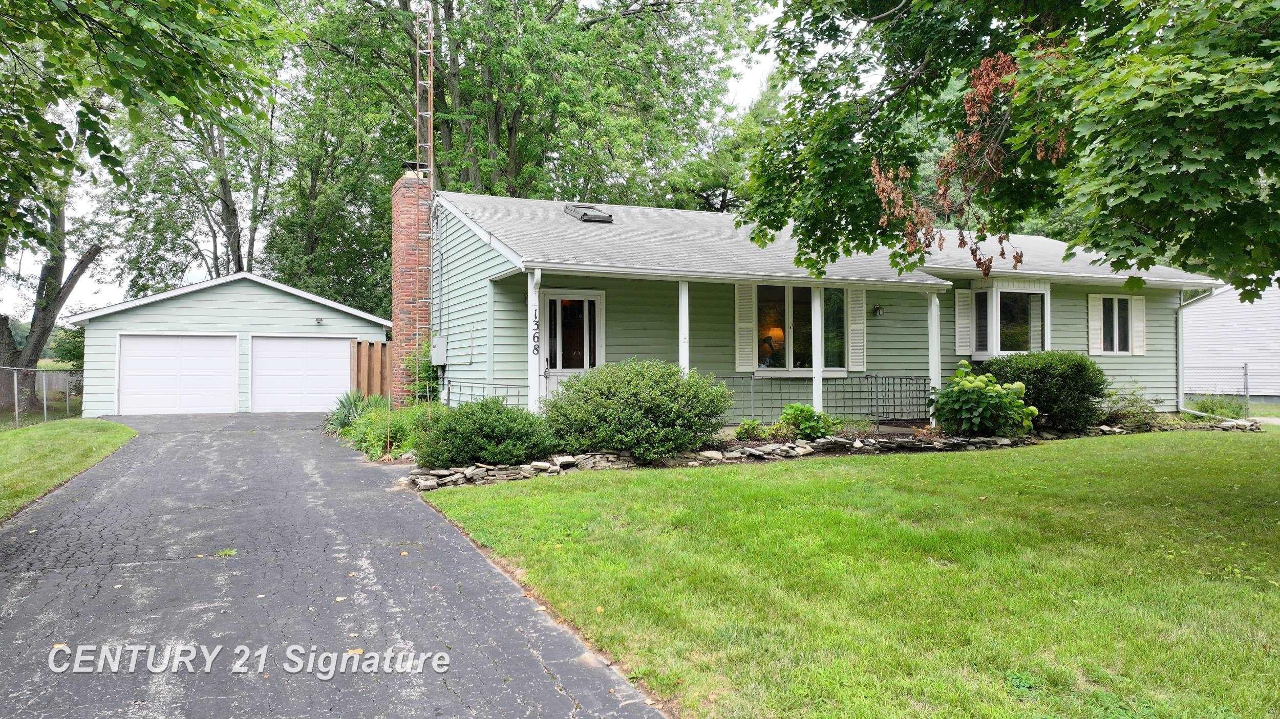 1368 Winfield Drive — photo
