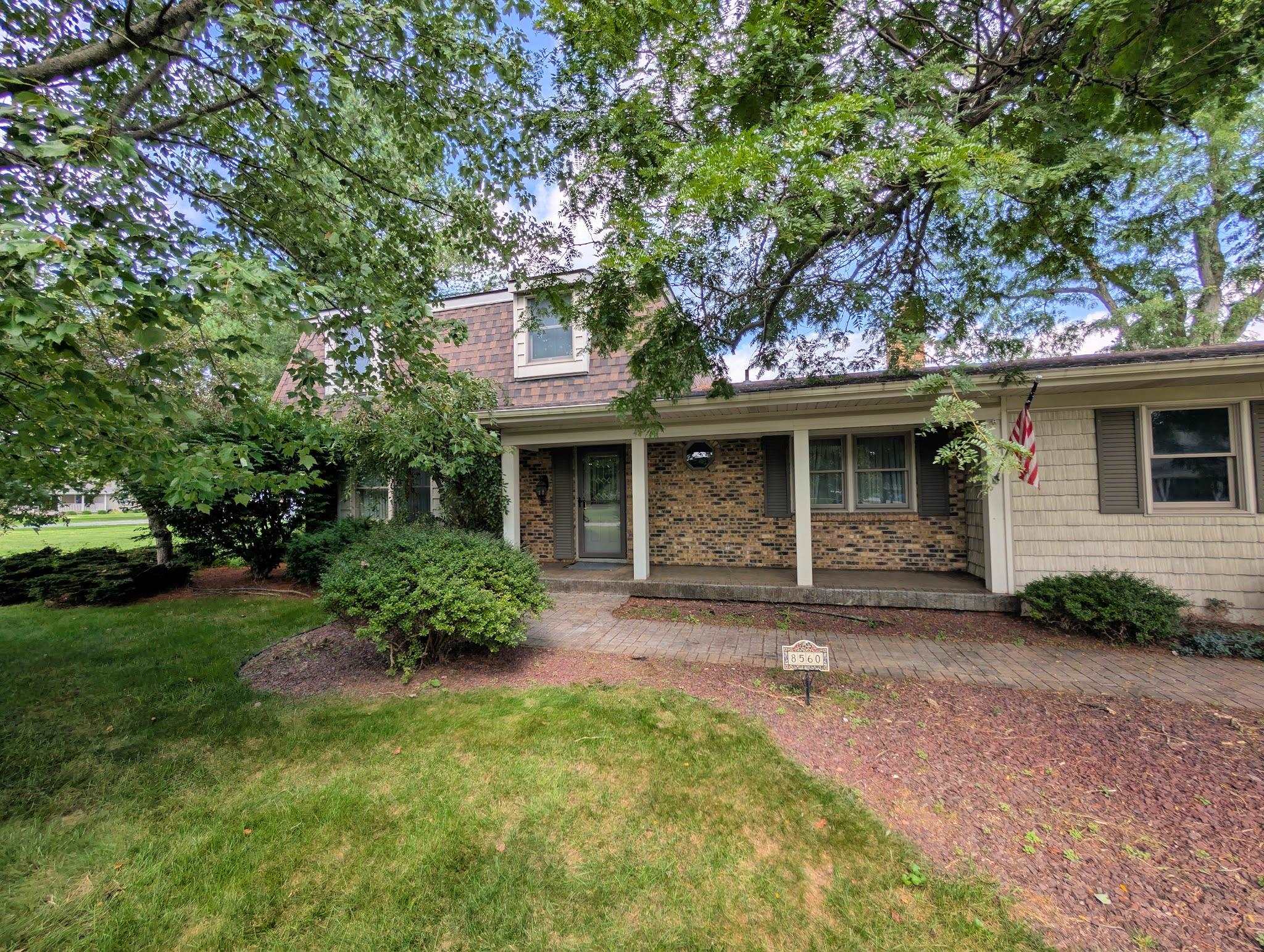 8560 Appleblossom Lane — photo
