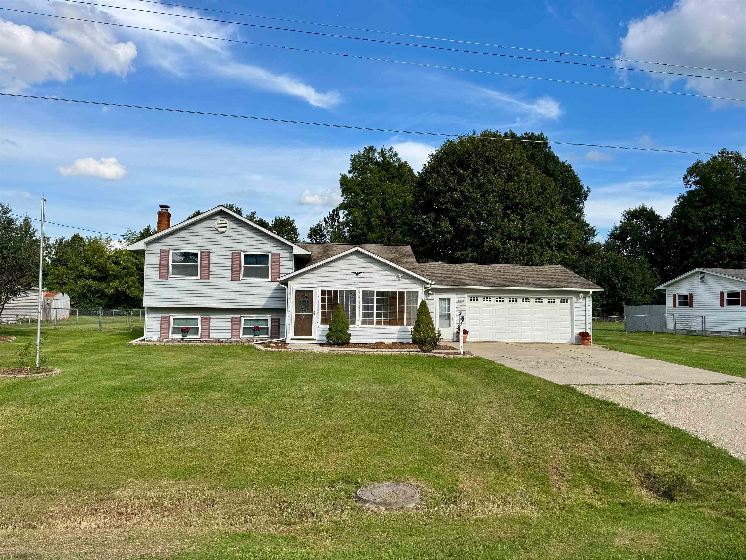 11374 Berkshire Drive — photo