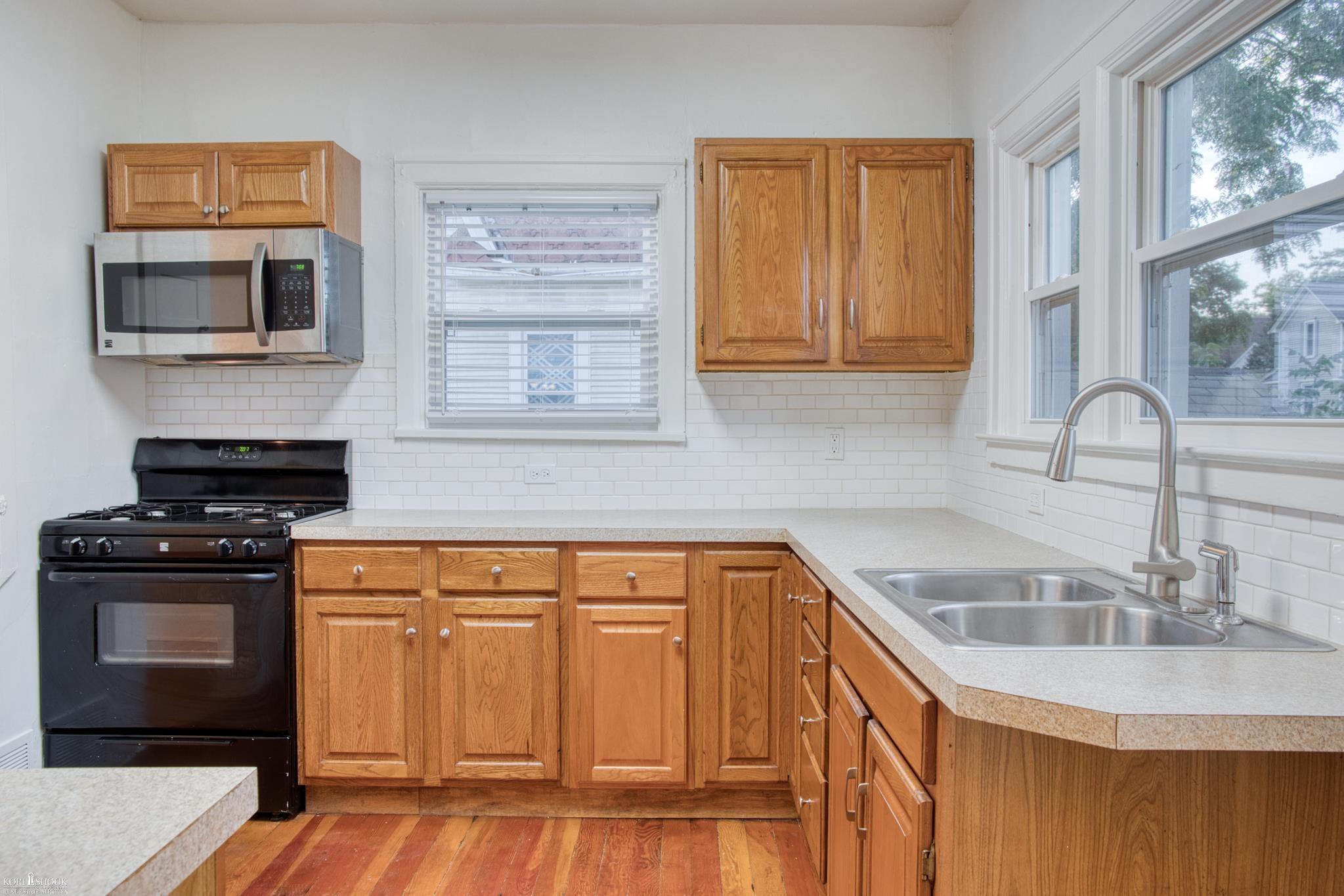 617 E Main Street, Owosso, MI 48867 — photo 2