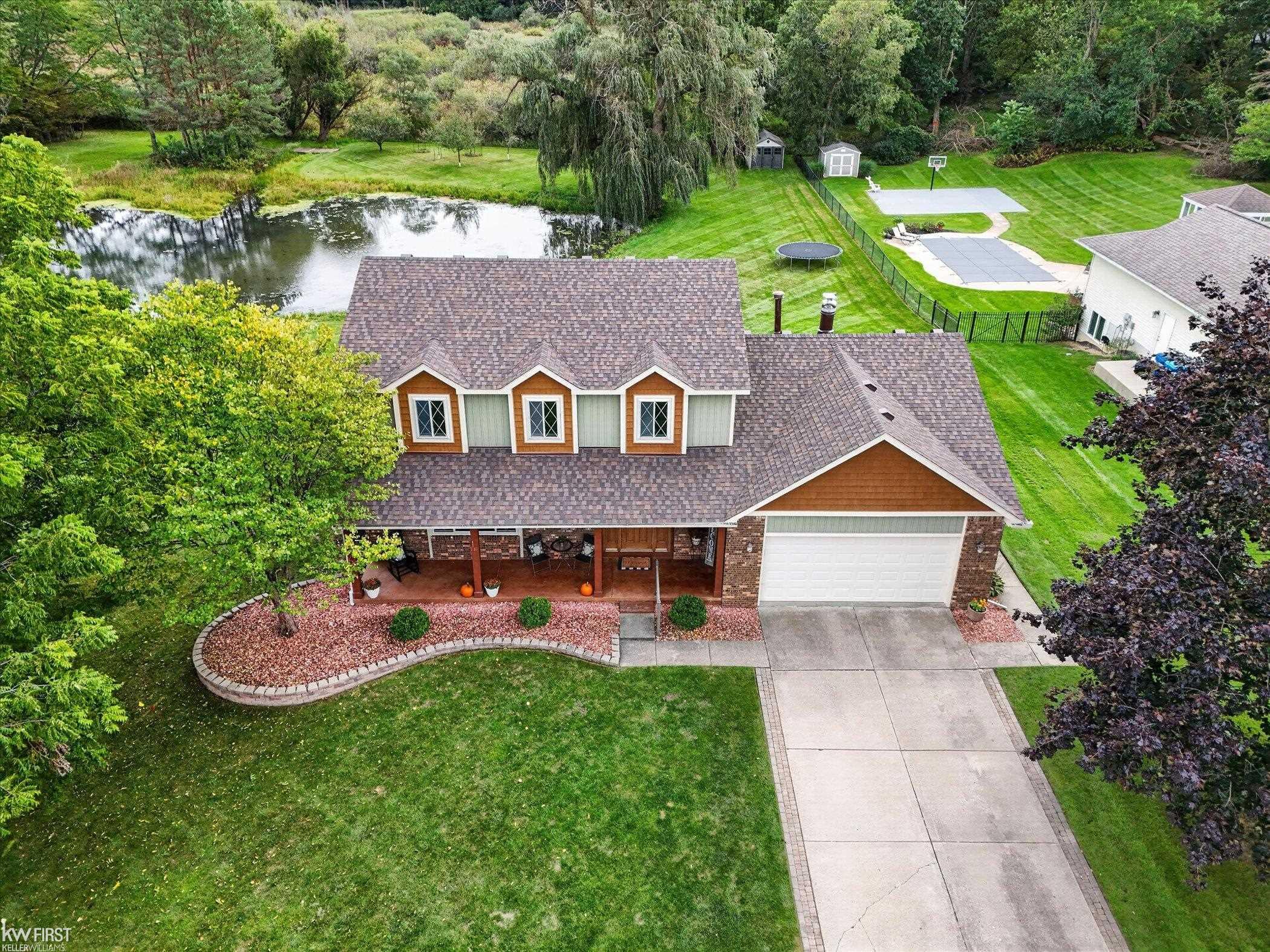 1269 Lake Valley Dr — photo