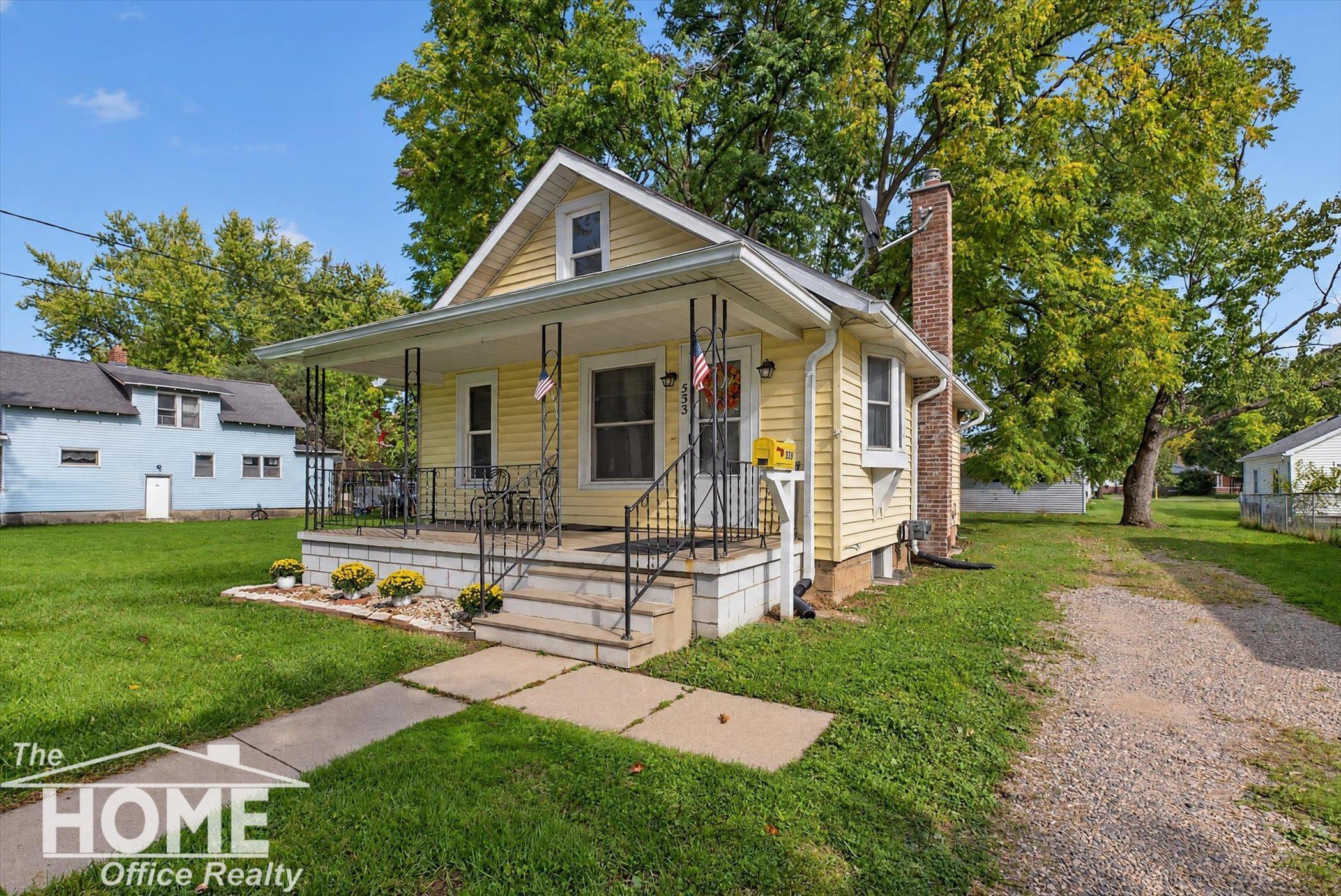 553 Harrison Ave — photo