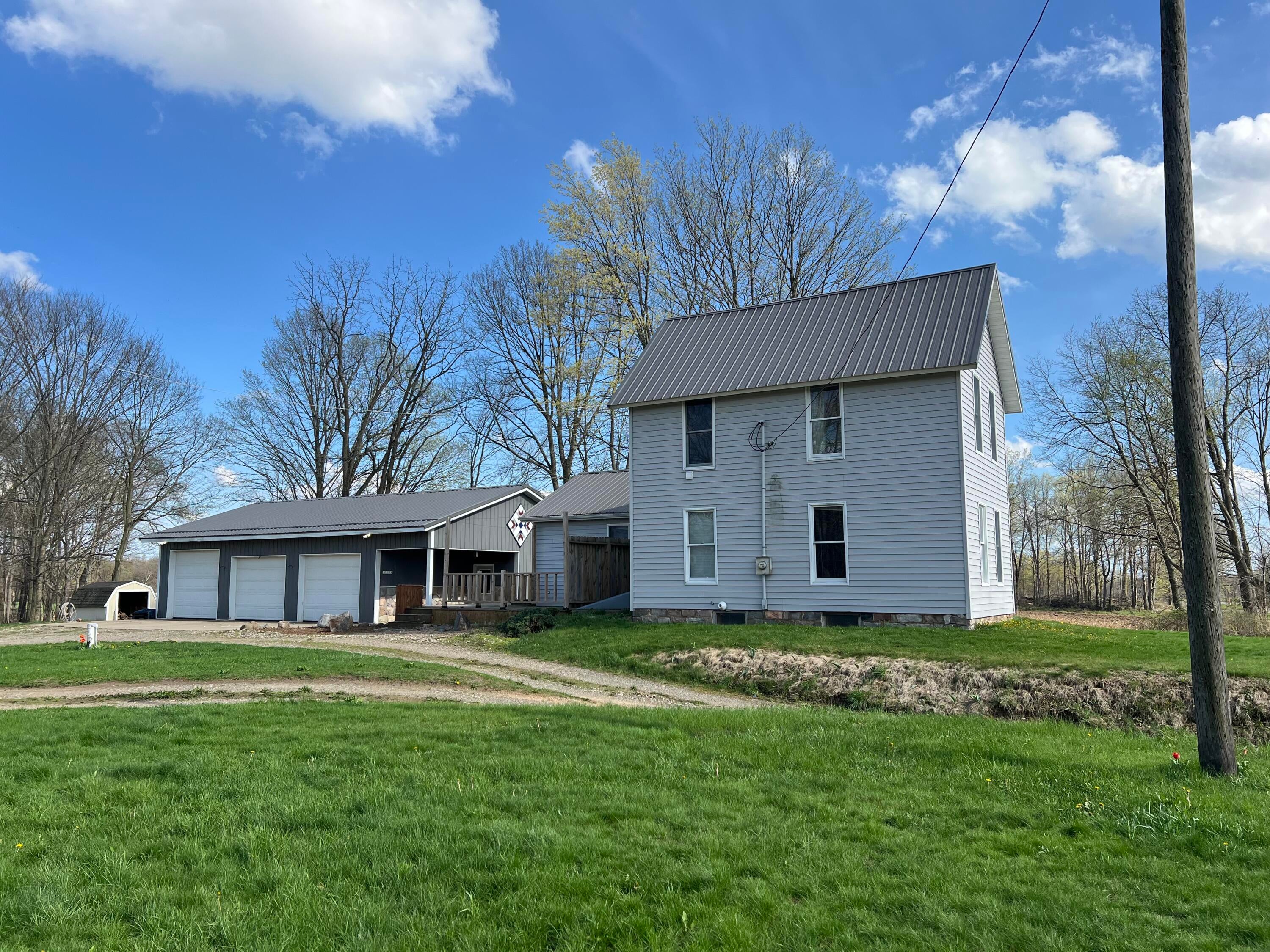 8100 22 1/2 Mile Road — photo