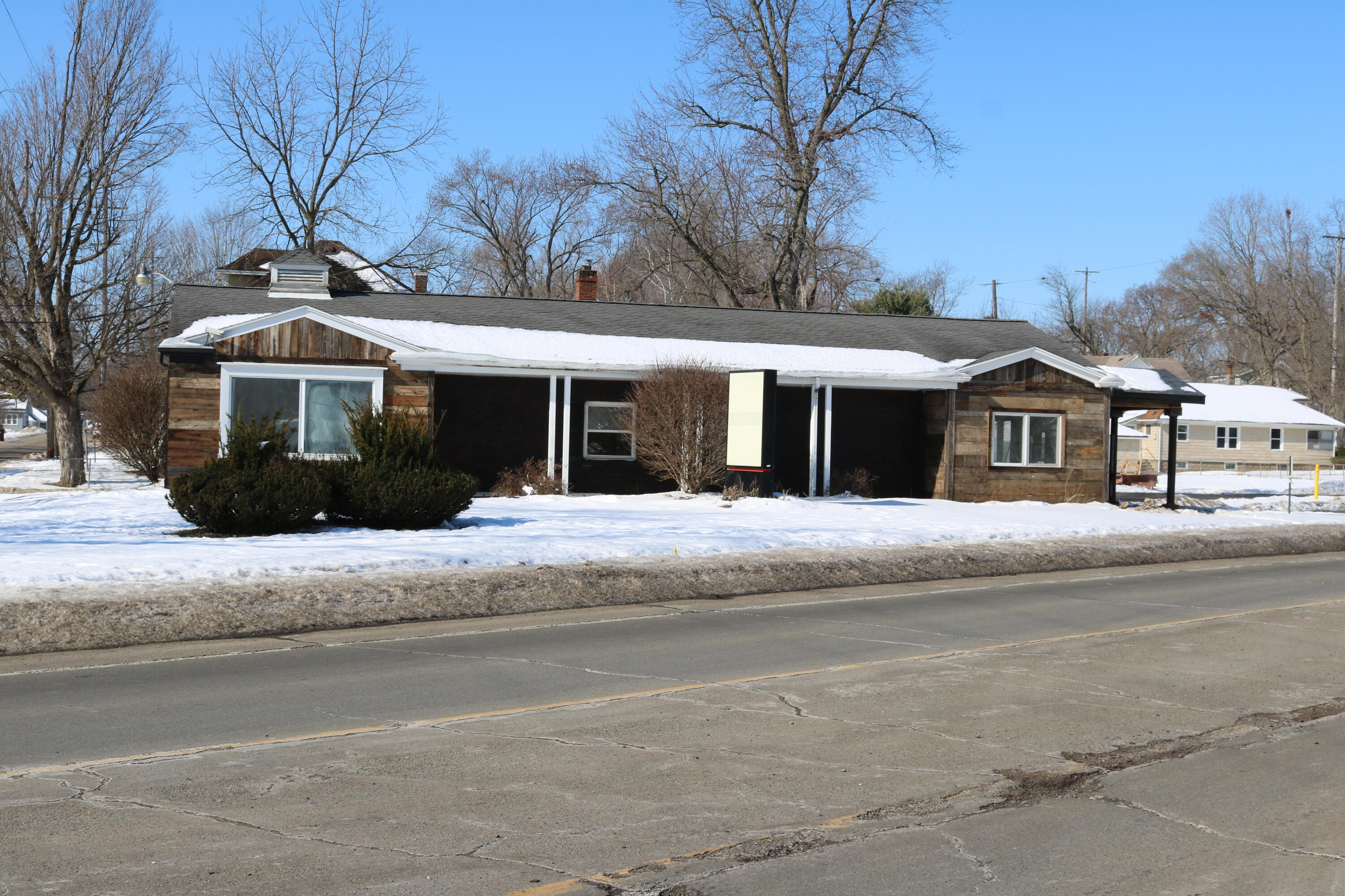 2320 Francis Street — photo