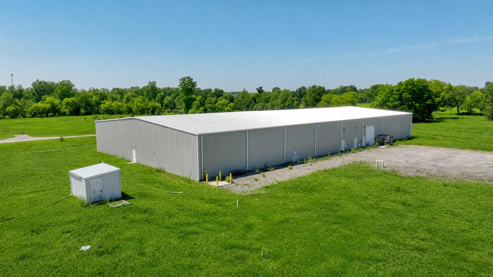 8975 Page Avenue — photo