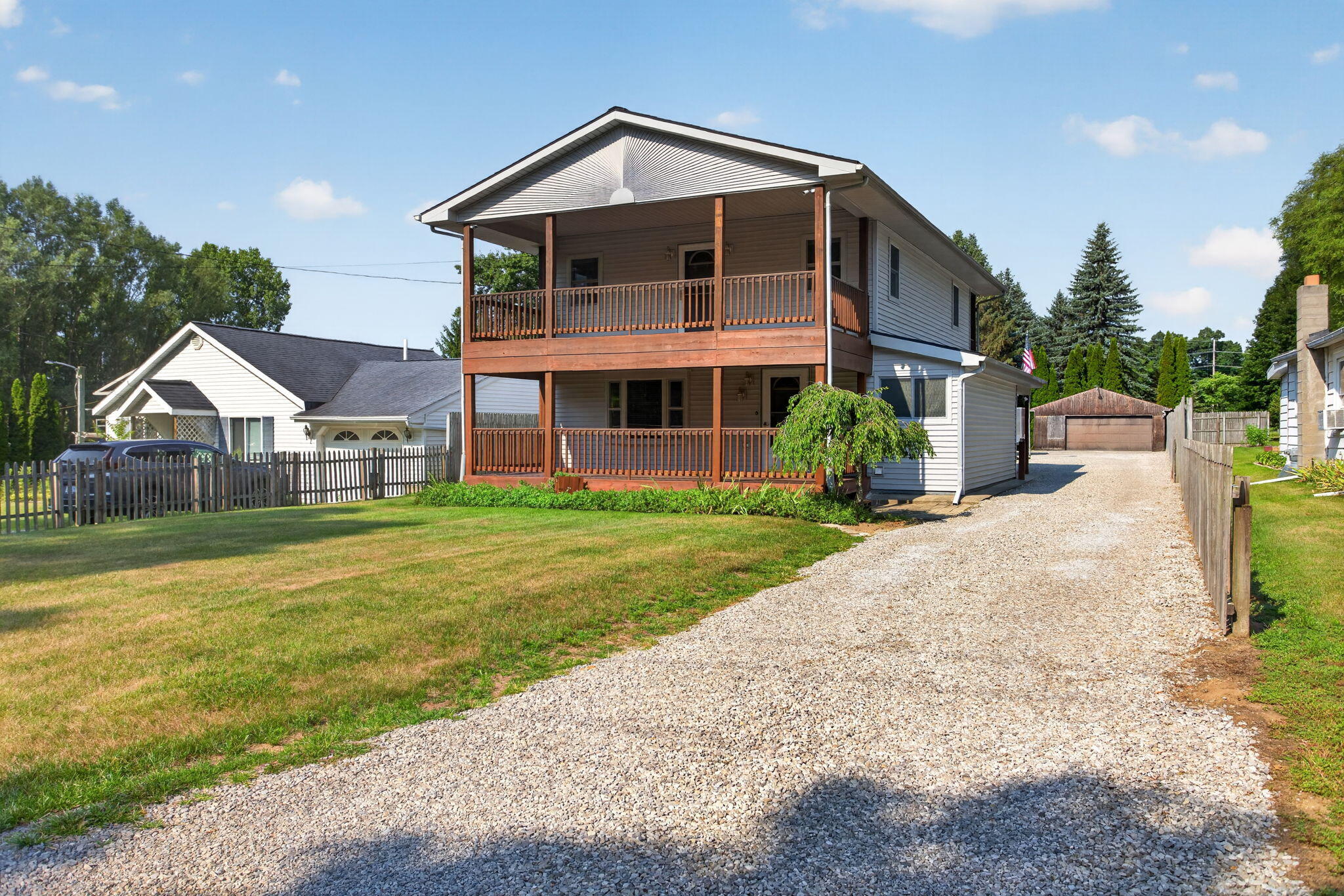 232 Bender Street — photo