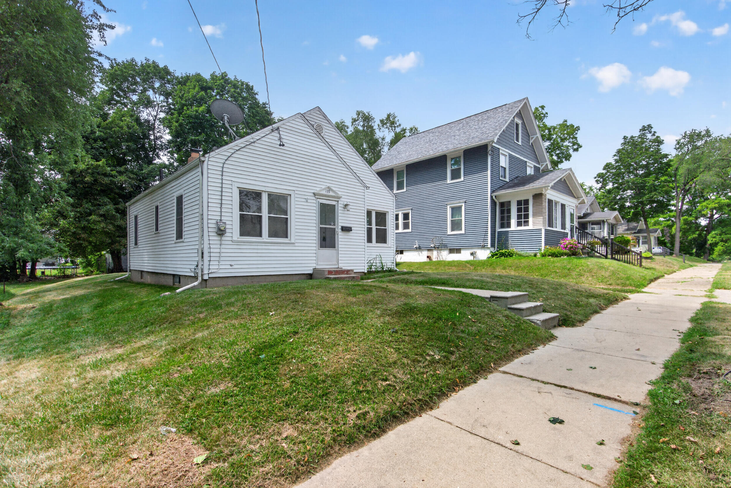 135 E Mansion, Jackson, MI 49203 — photo 3