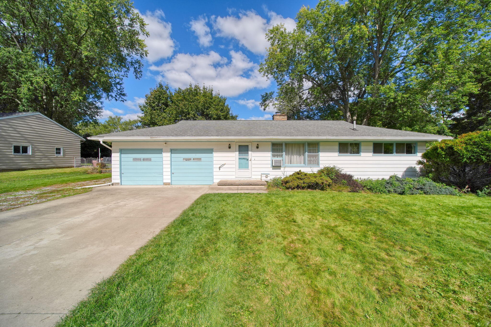 1500 Strathmoor Lane — photo