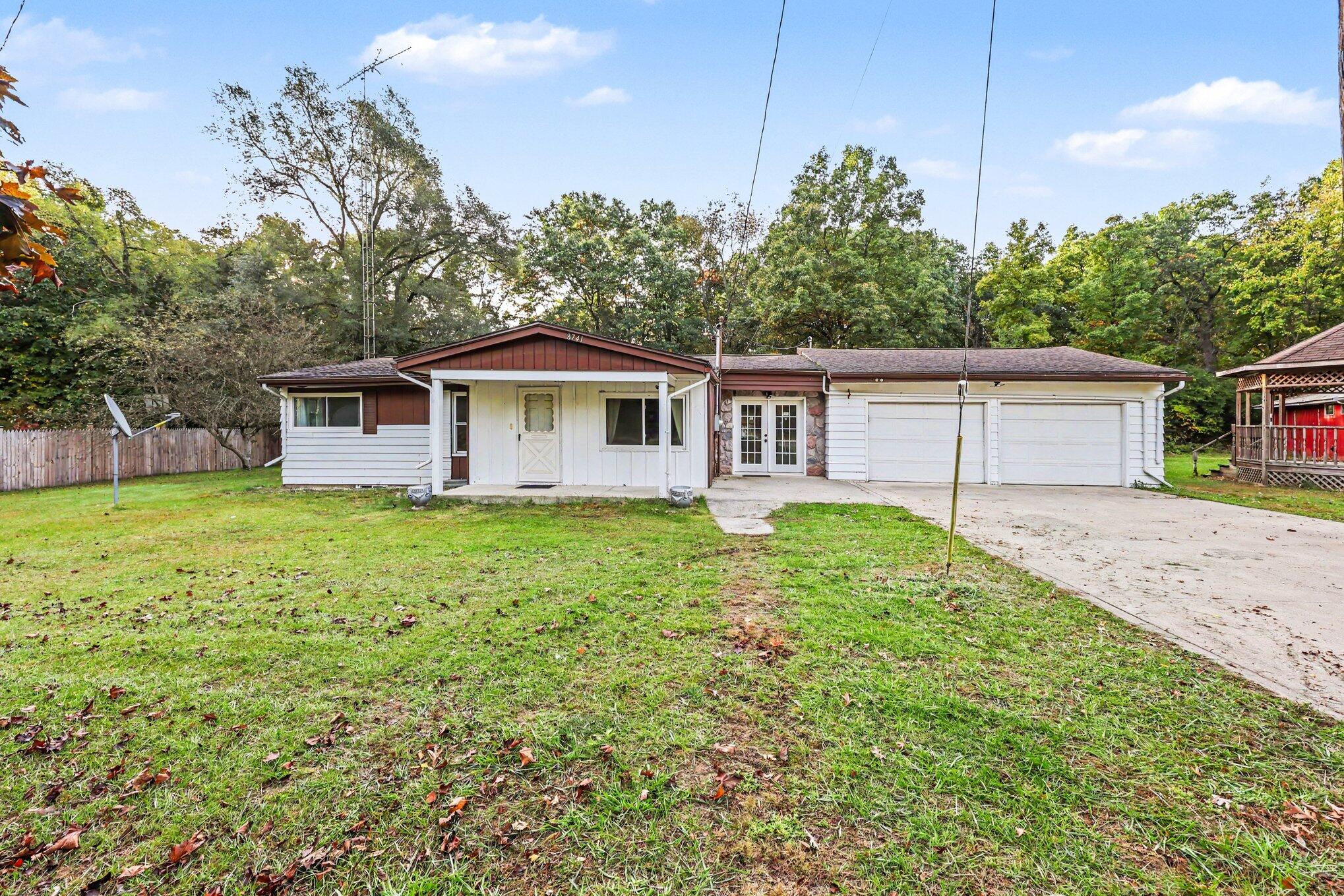8741 Ann Arbor Road — photo
