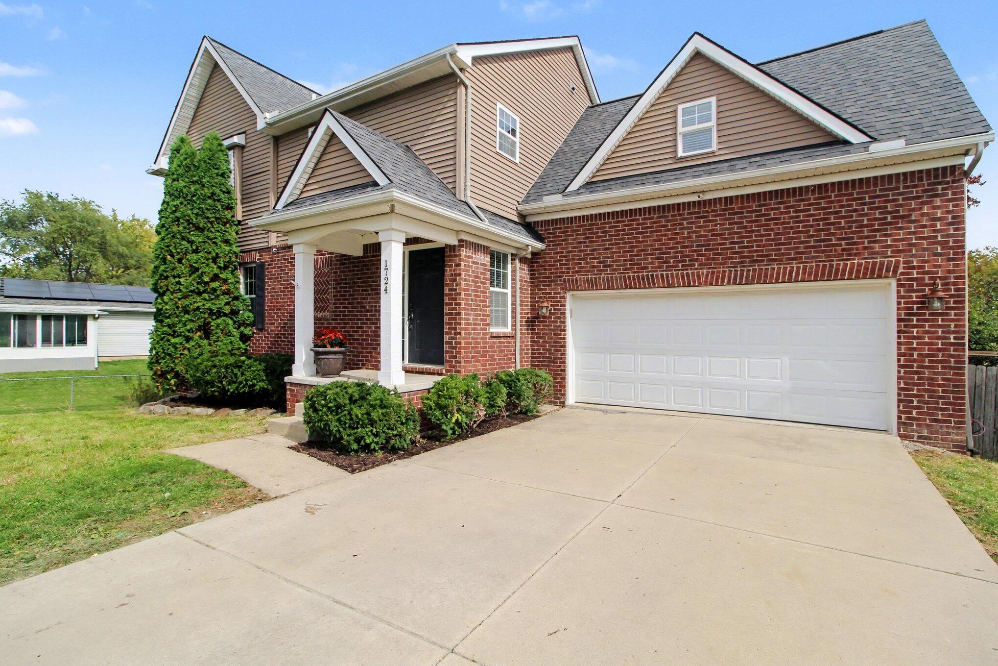 1724 Enclave Lane — photo