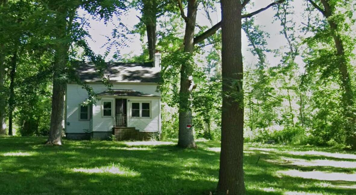 1030 E Berry Road — photo