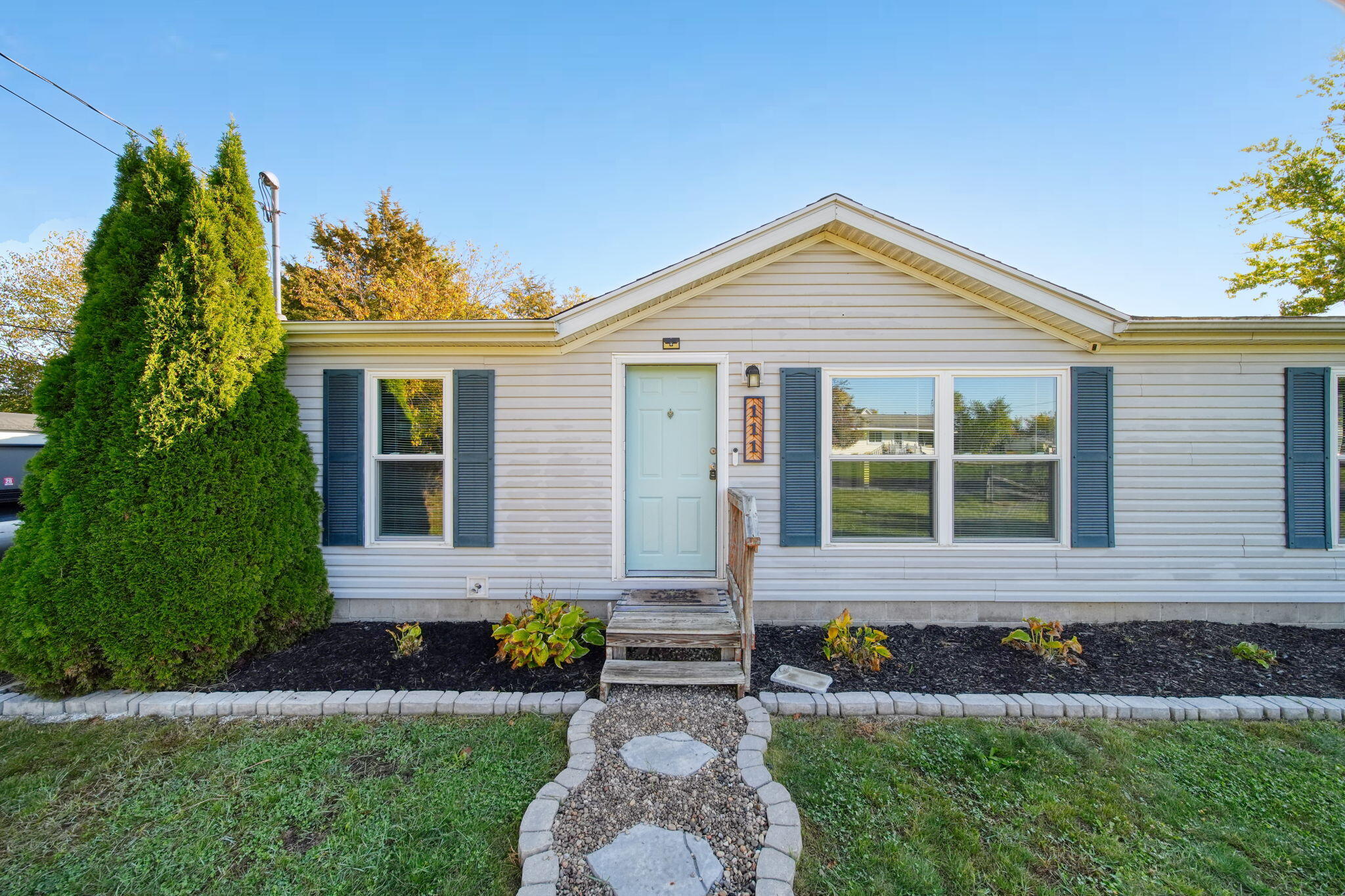 111 Victoria Drive — photo