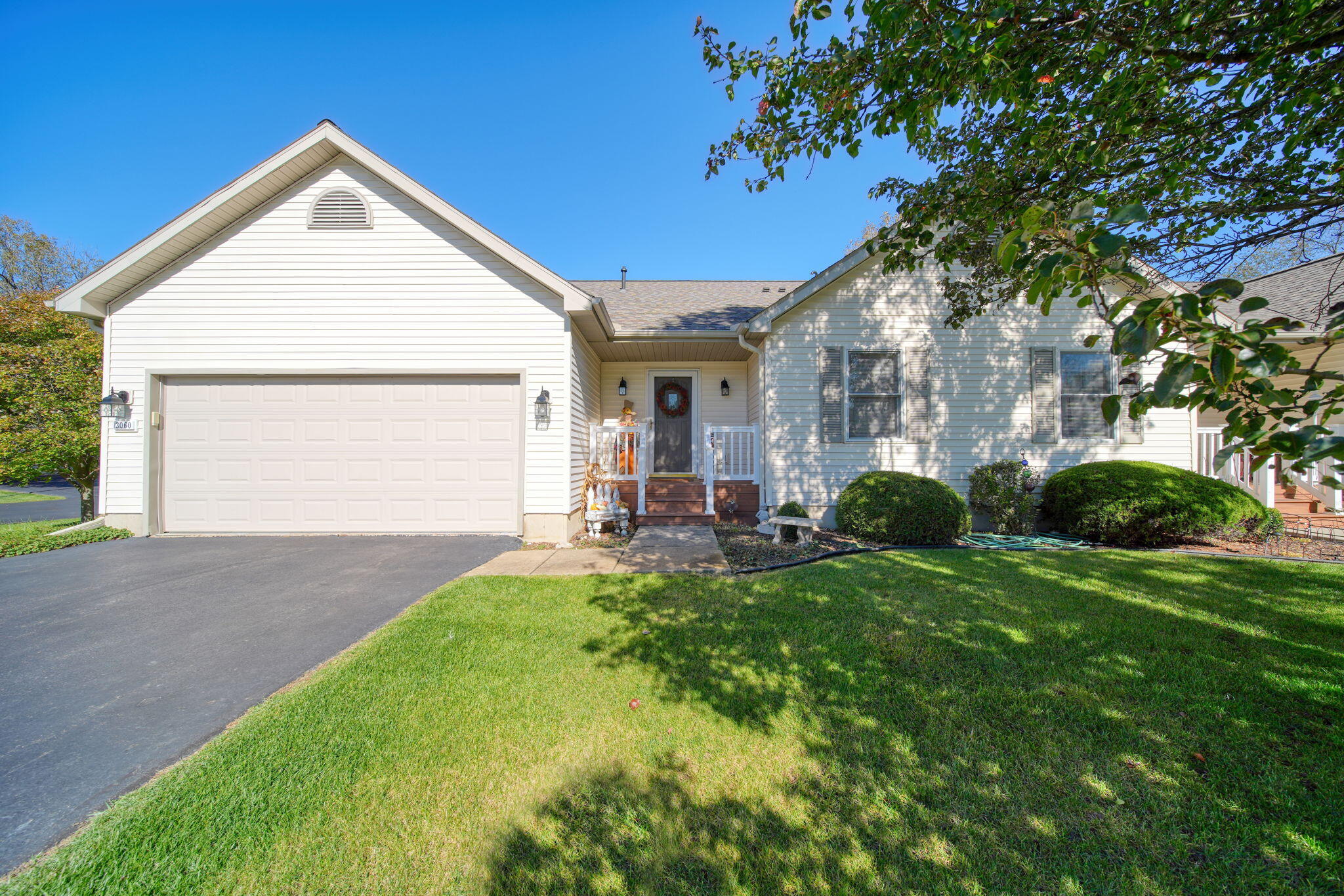 3060 Arborwood Boulevard Unit: Unit 40 — photo