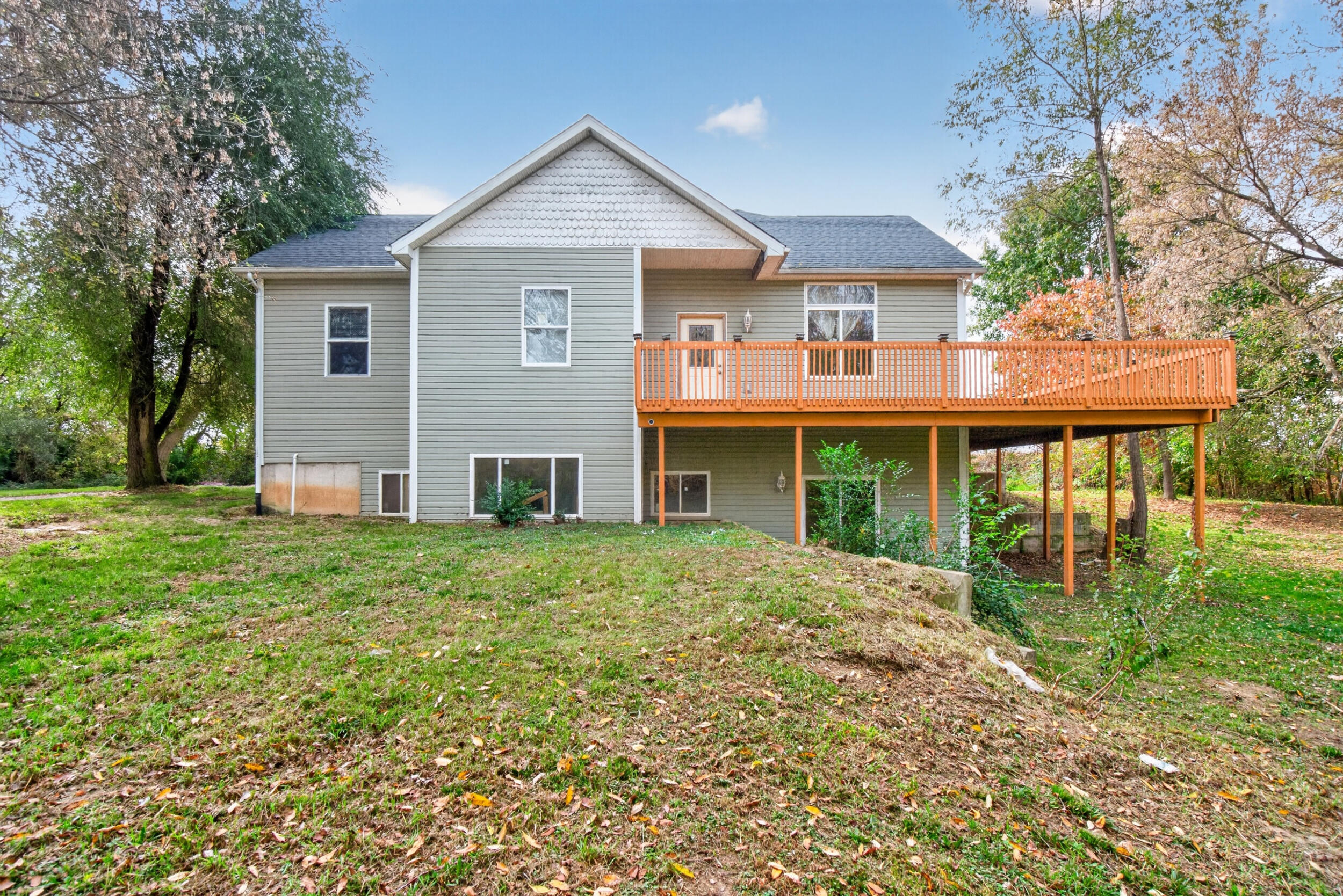 6300 Gillis Drive — photo