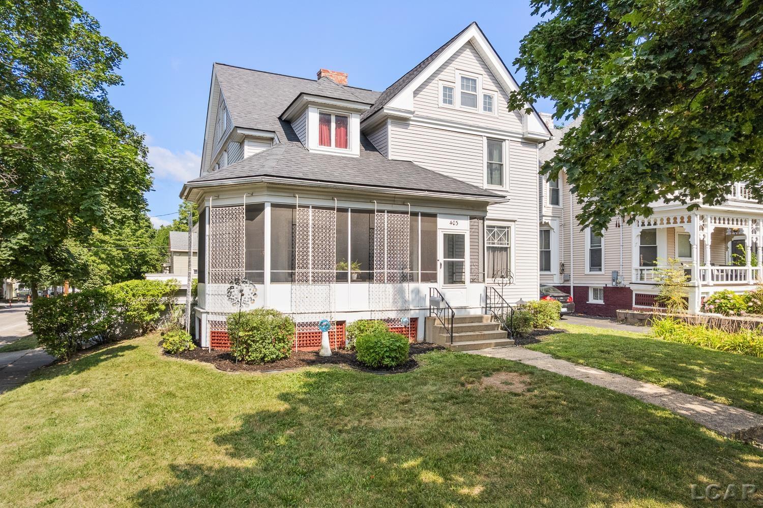 403 Finch Street — photo