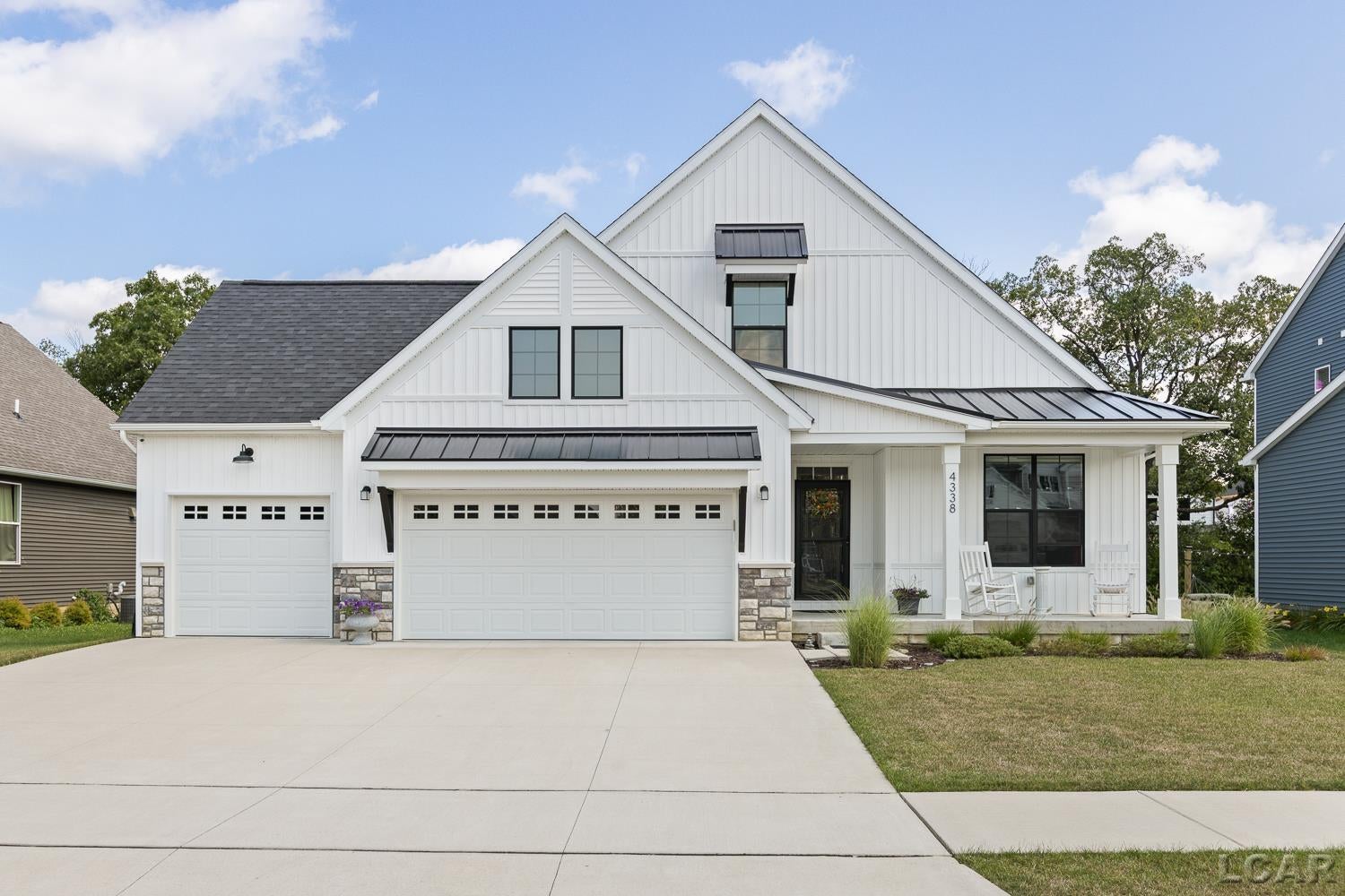 4338 Rolling Meadow Lane — photo