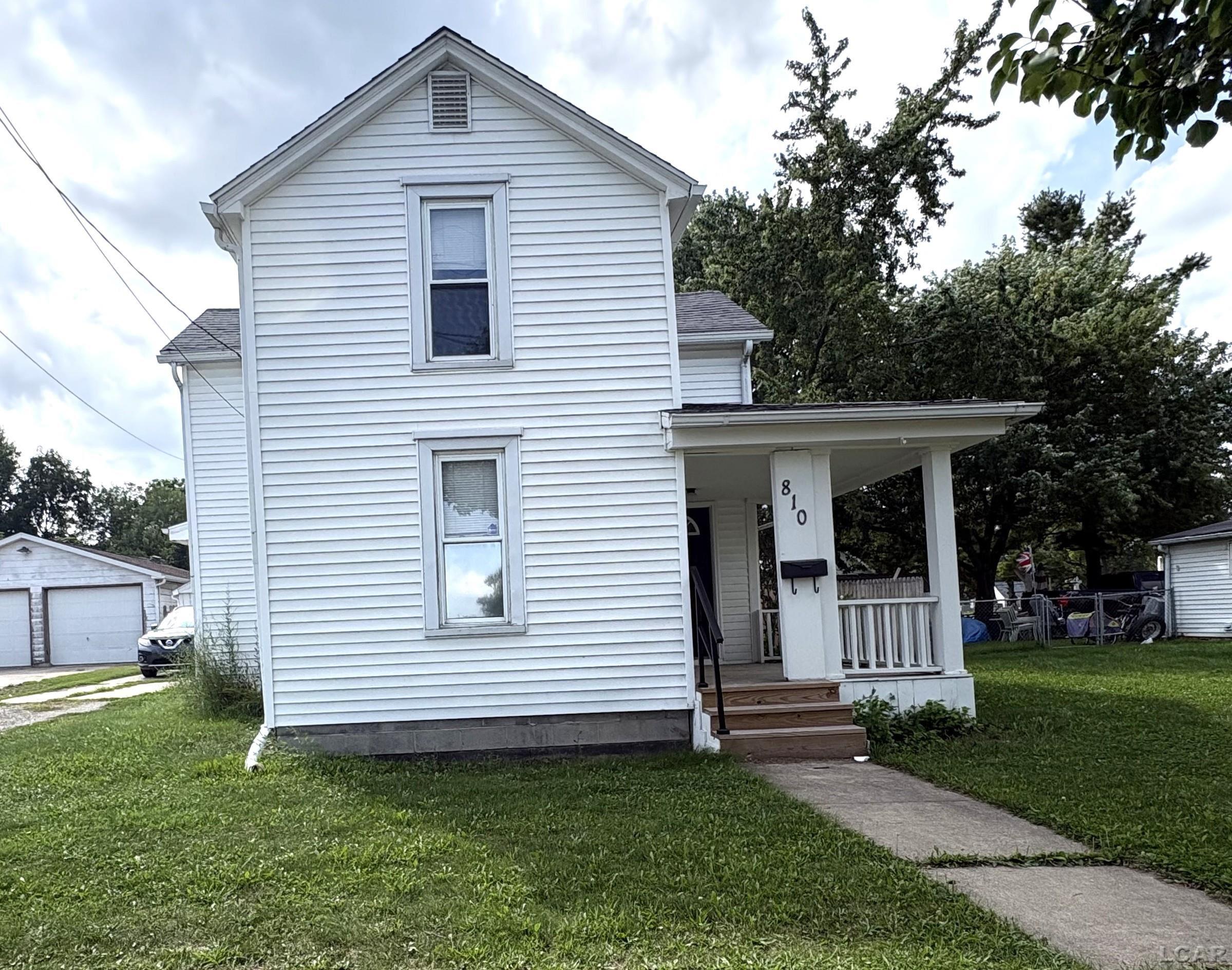 810 Division Street — photo