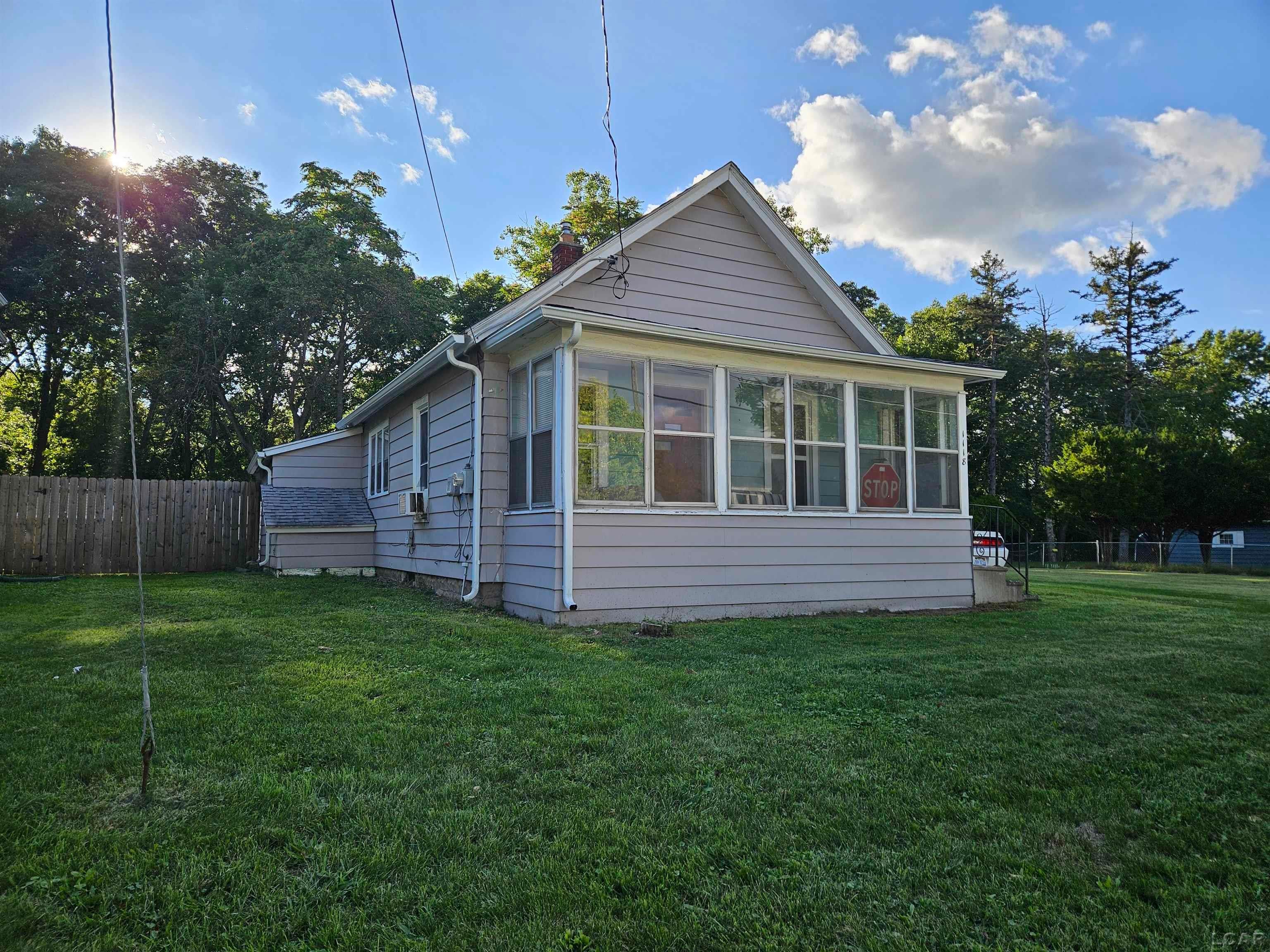 1118 Walker Street — photo