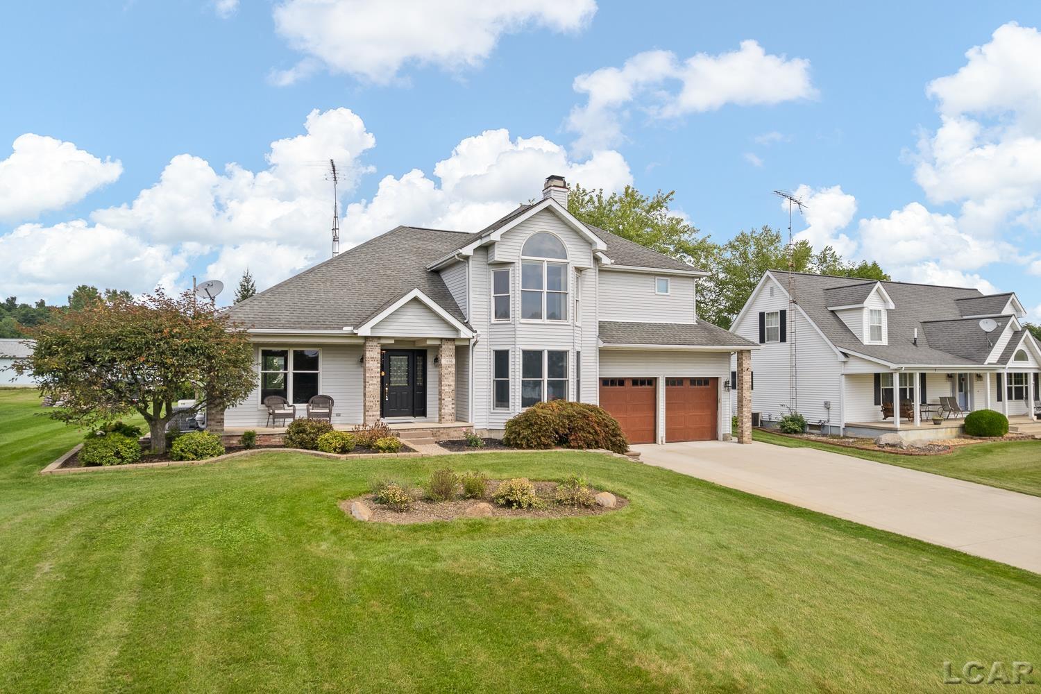 7496 Kingsley Drive — photo
