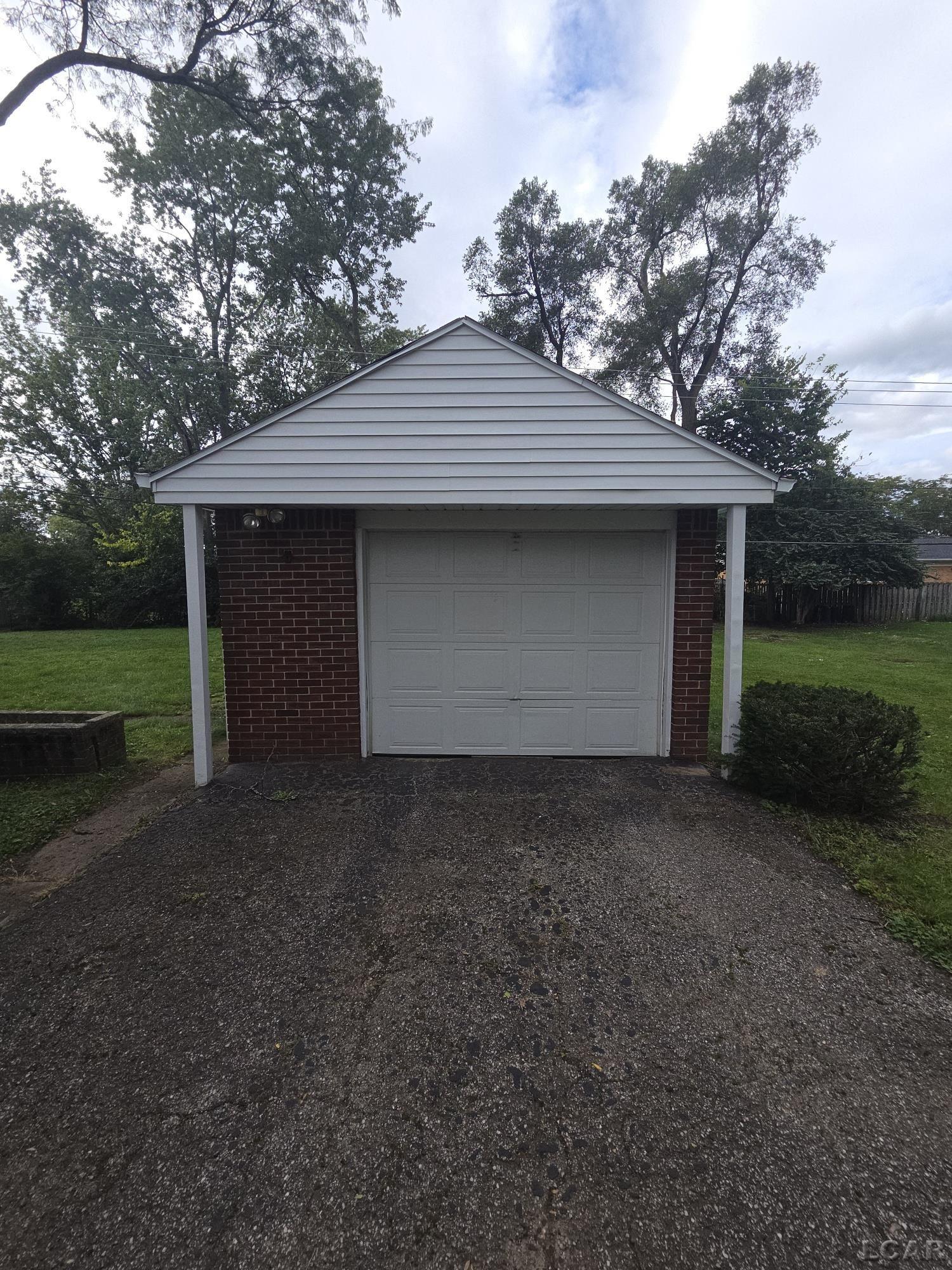 121 Maple Street, Tecumseh, MI 49286 — photo 3