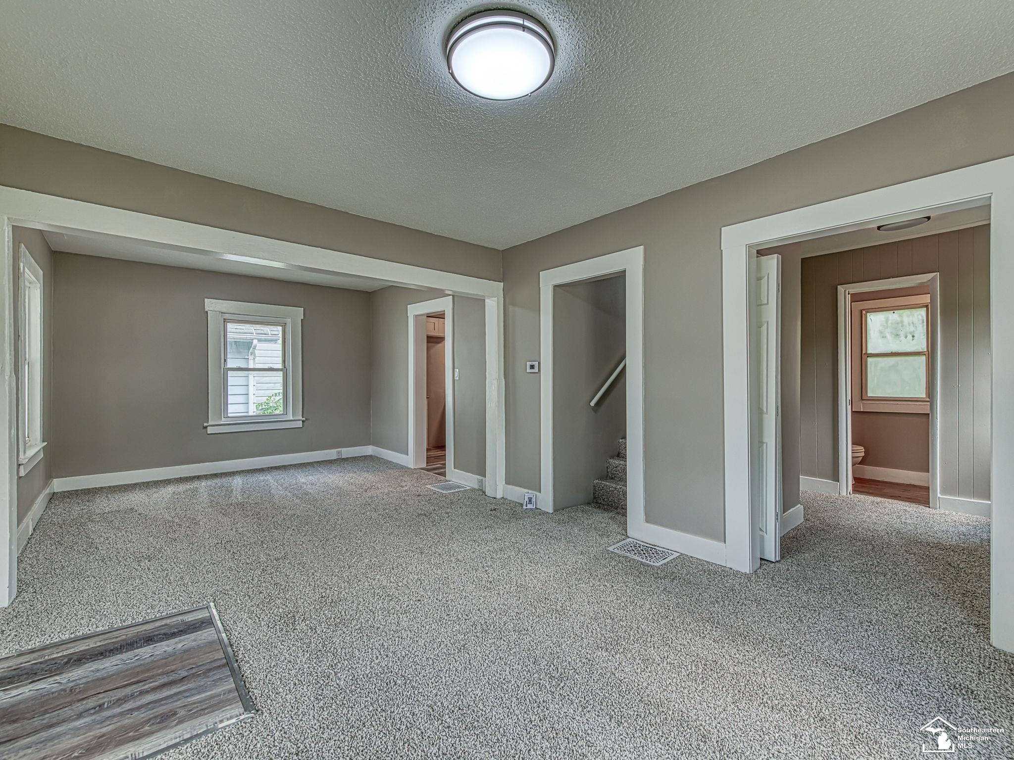 1105 Clinton Road, Jackson, MI 49202 — photo 3