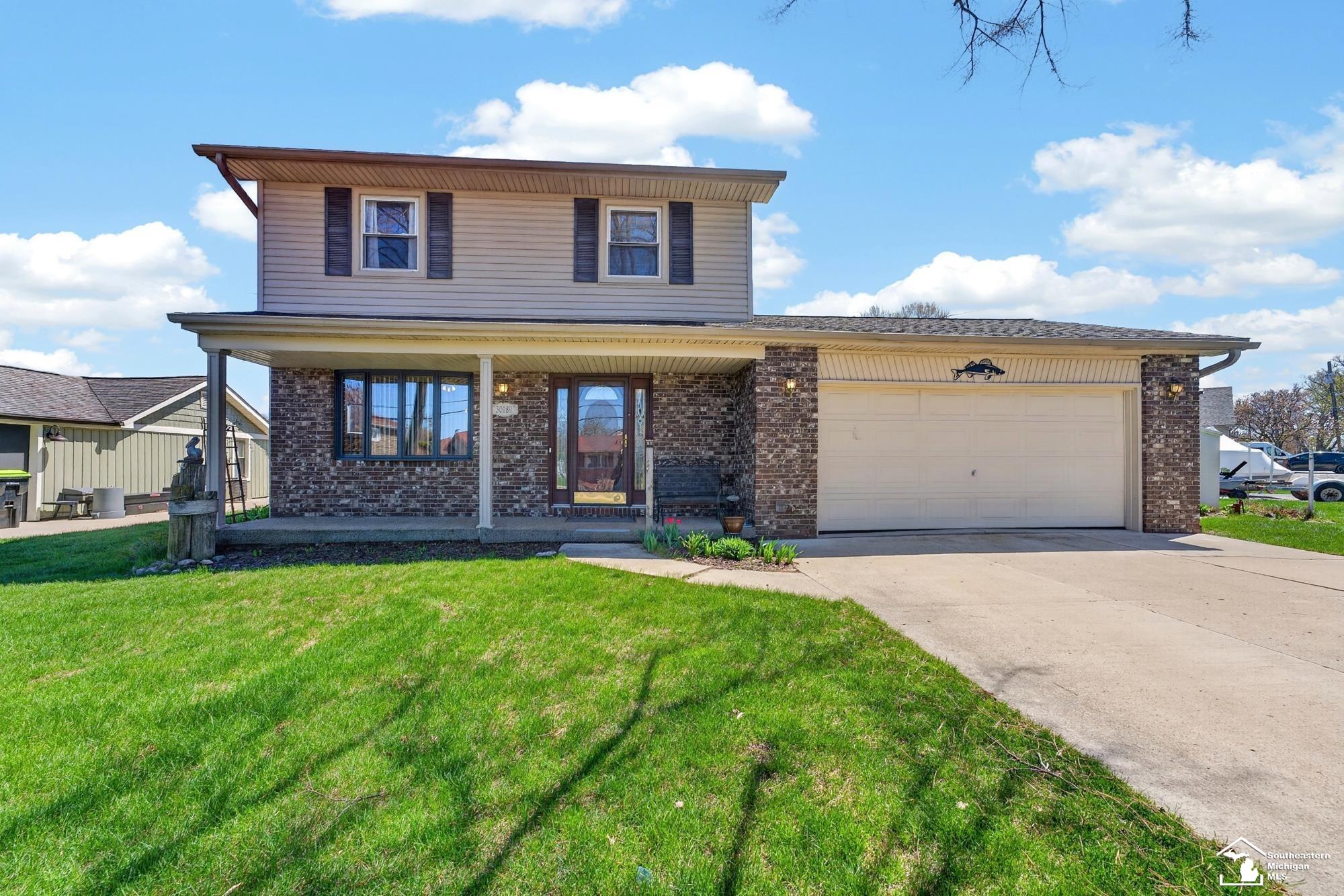 30189 Pointe Dr — photo