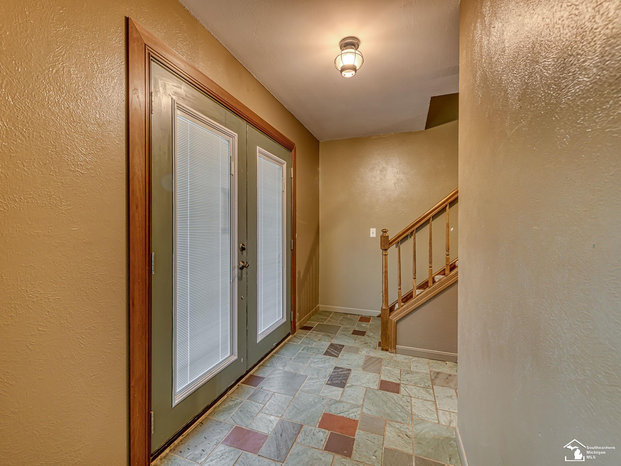 1902 S Raisinville Road, Monroe, MI 48161 — photo 3