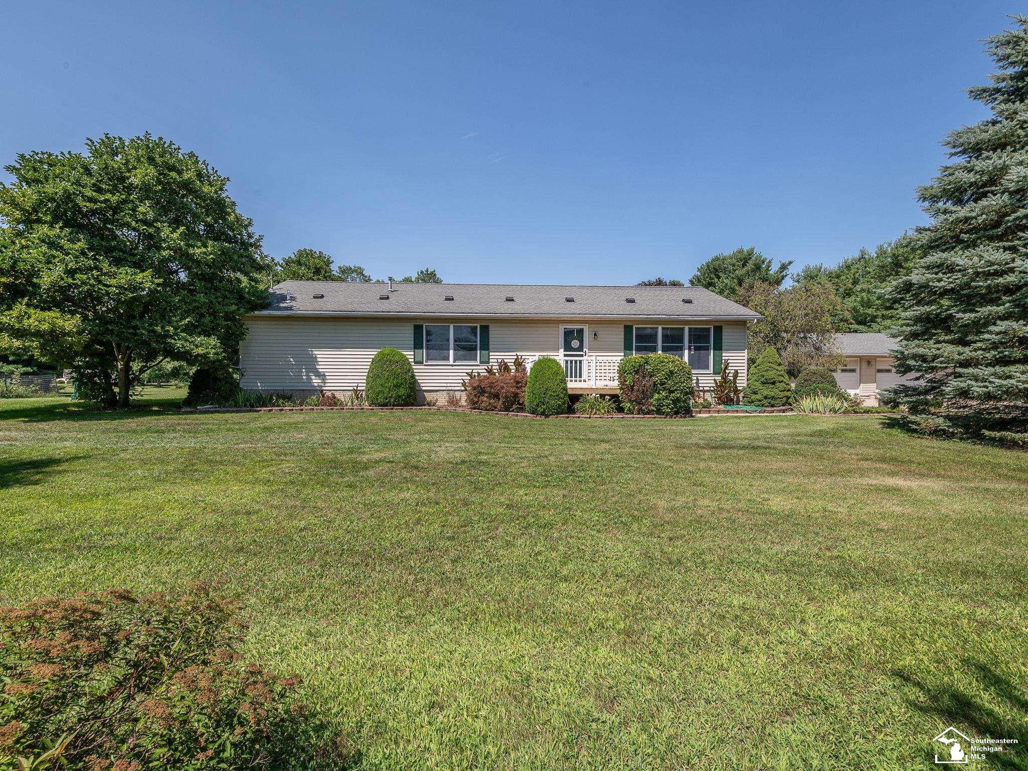 14436 Carroll Road — photo