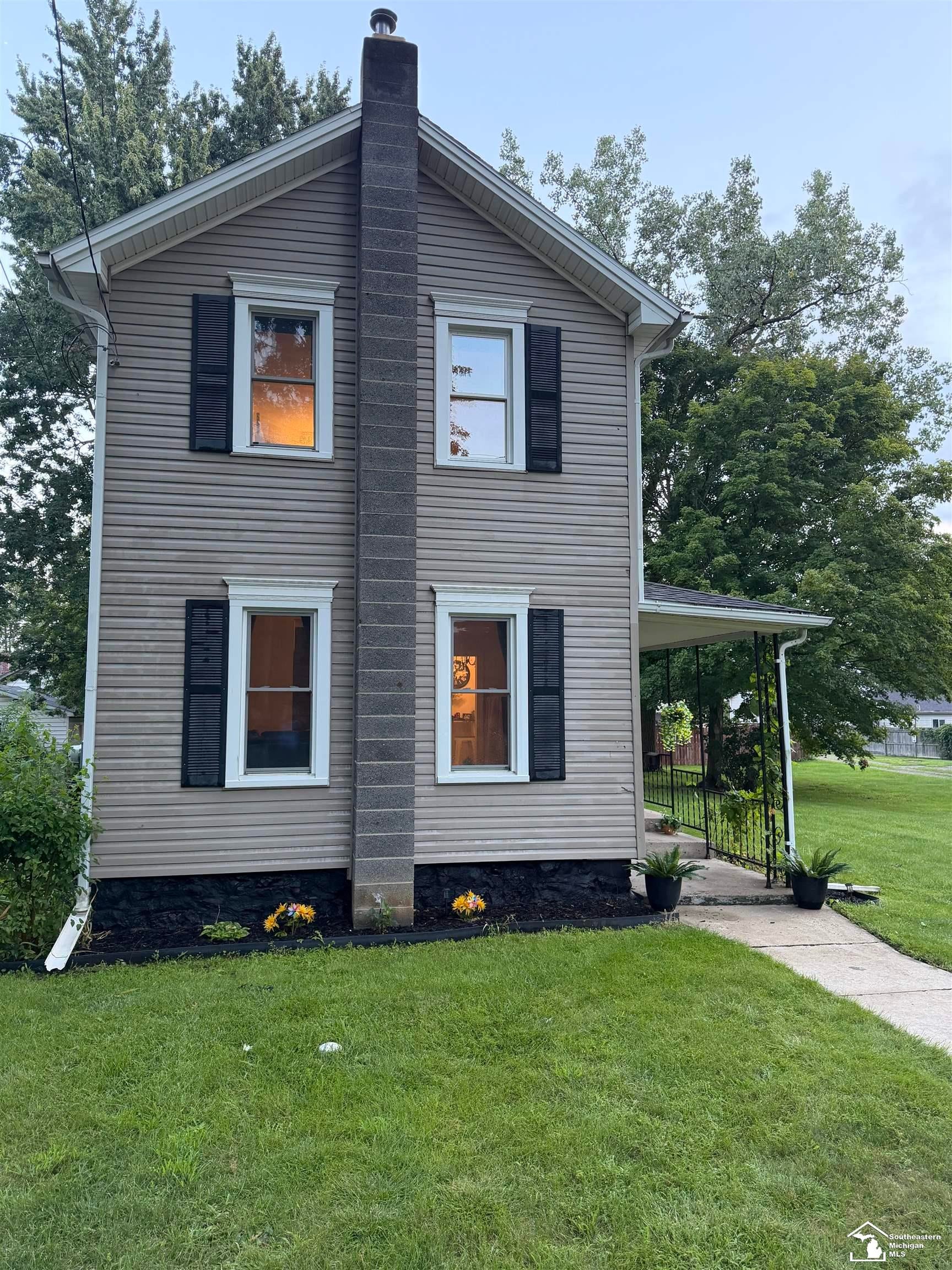325 Hill Street — photo