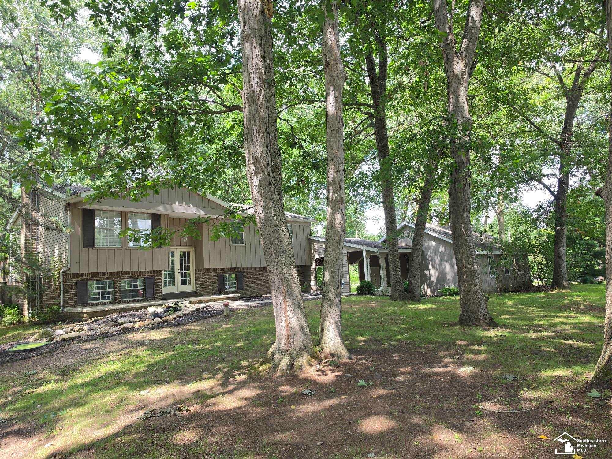 11589 Brookshire Drive — photo