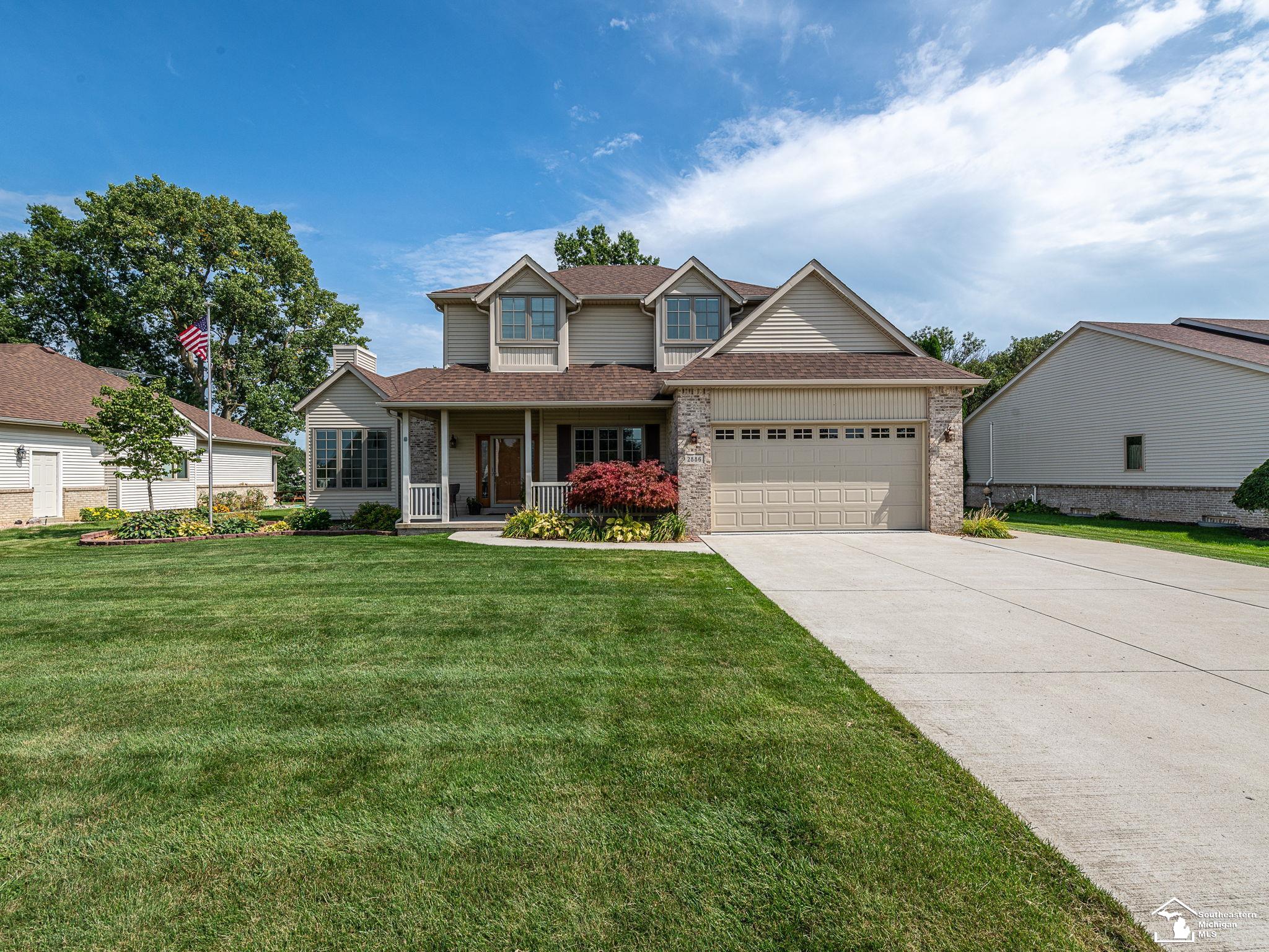 2886 E Country Lane — photo
