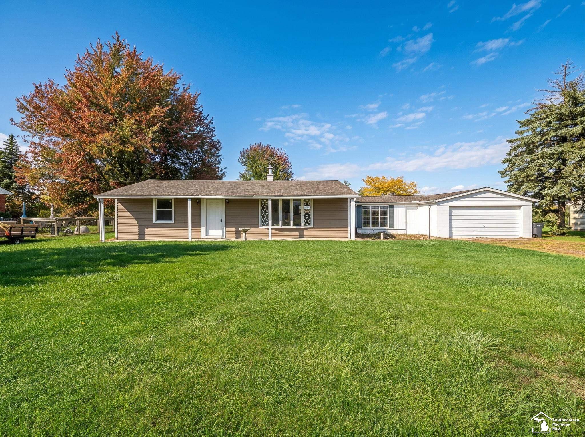 4464 W Albain — photo