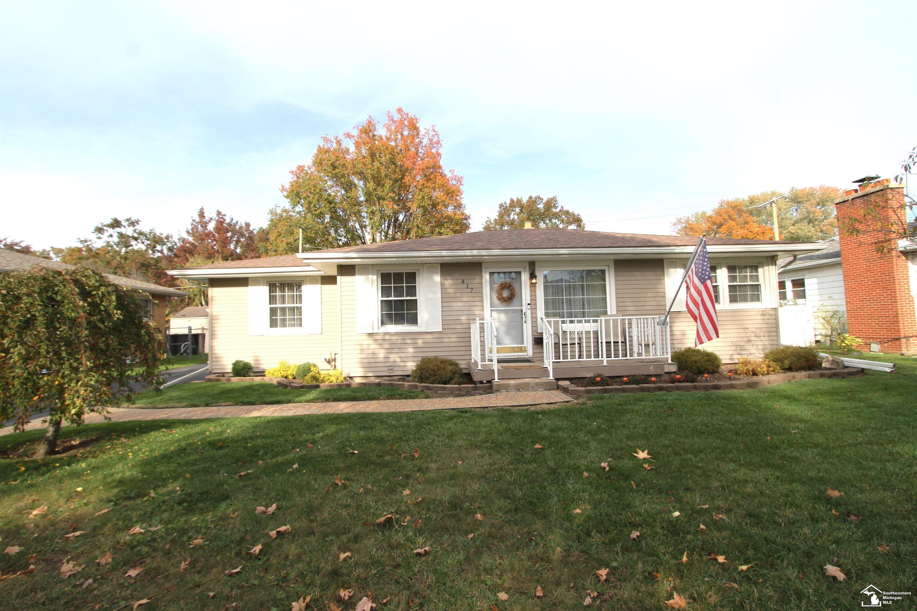 417 Orchard Dr — photo