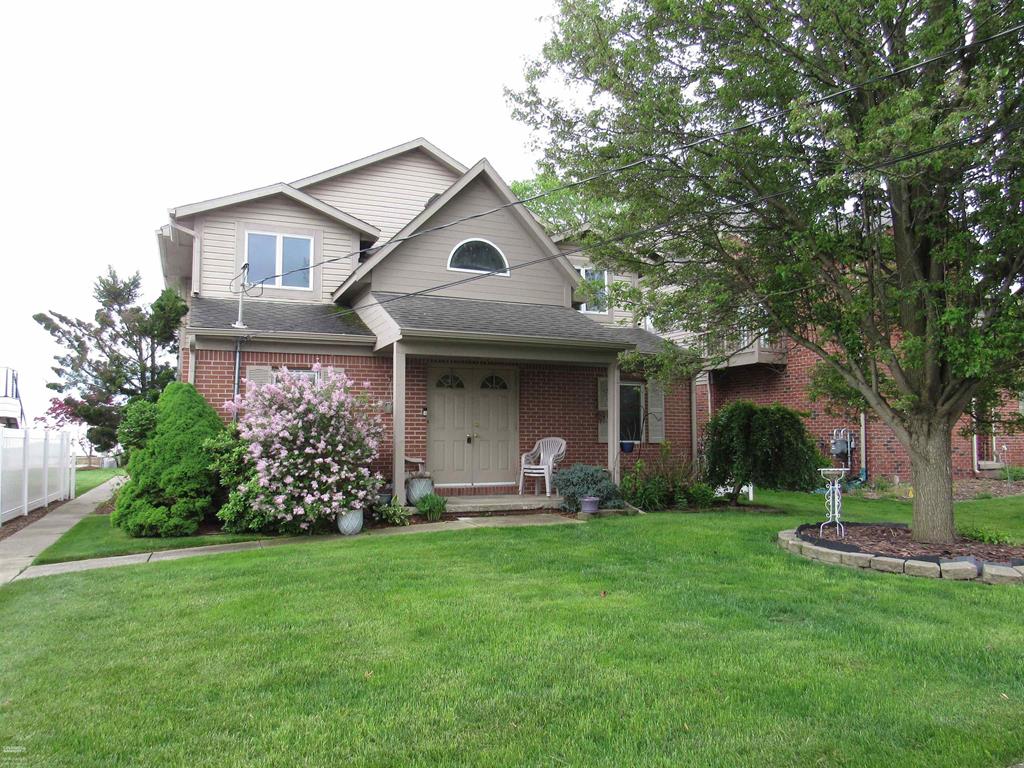 35610 Jeffers Court — photo