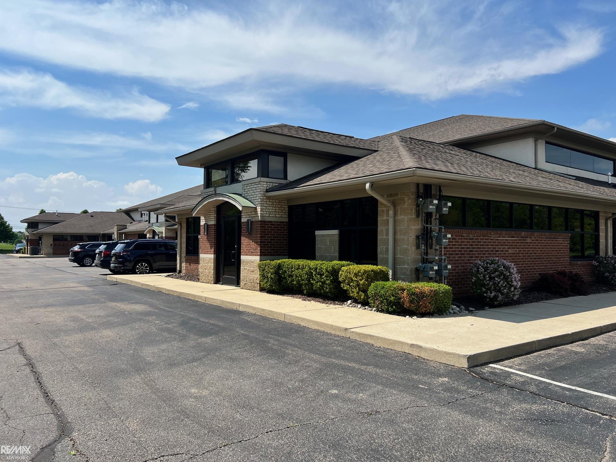 45200 Card Road, Macomb Township, MI 48044 — photo 3