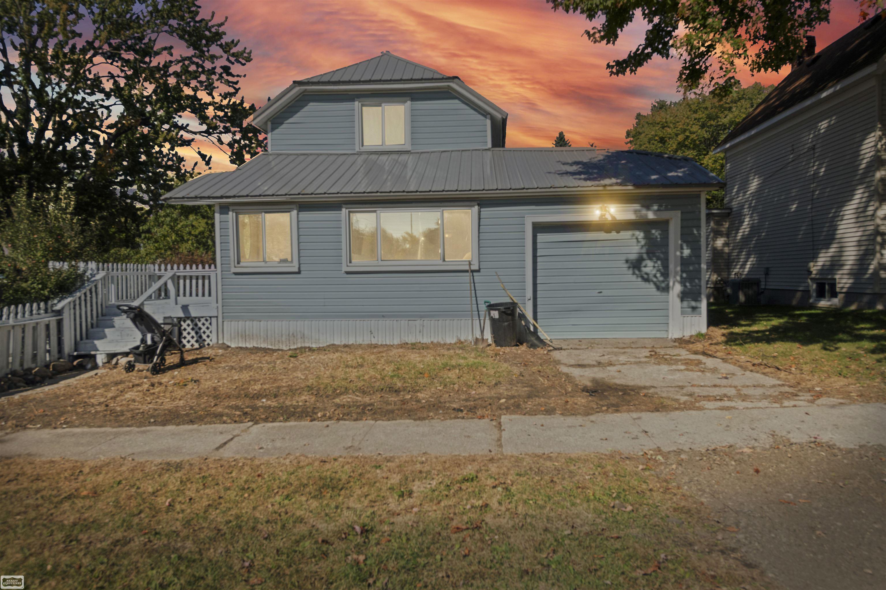3905 Sheldon Road, Carsonville, MI 48419