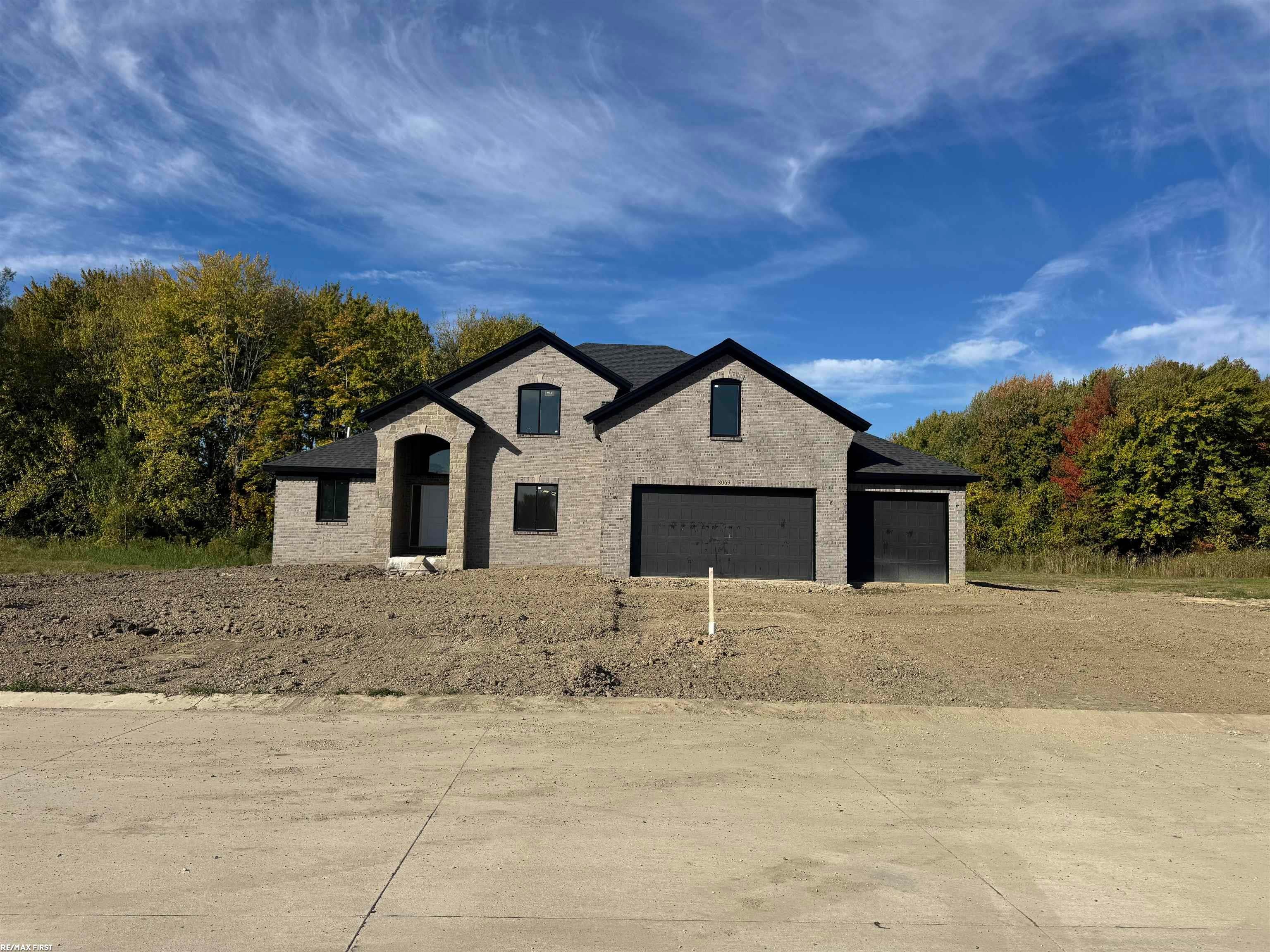 6908 Mallard Court — photo