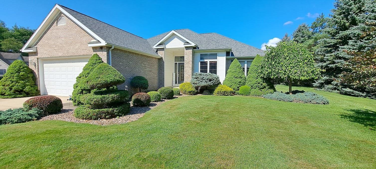 404 Whitetail Lane — photo