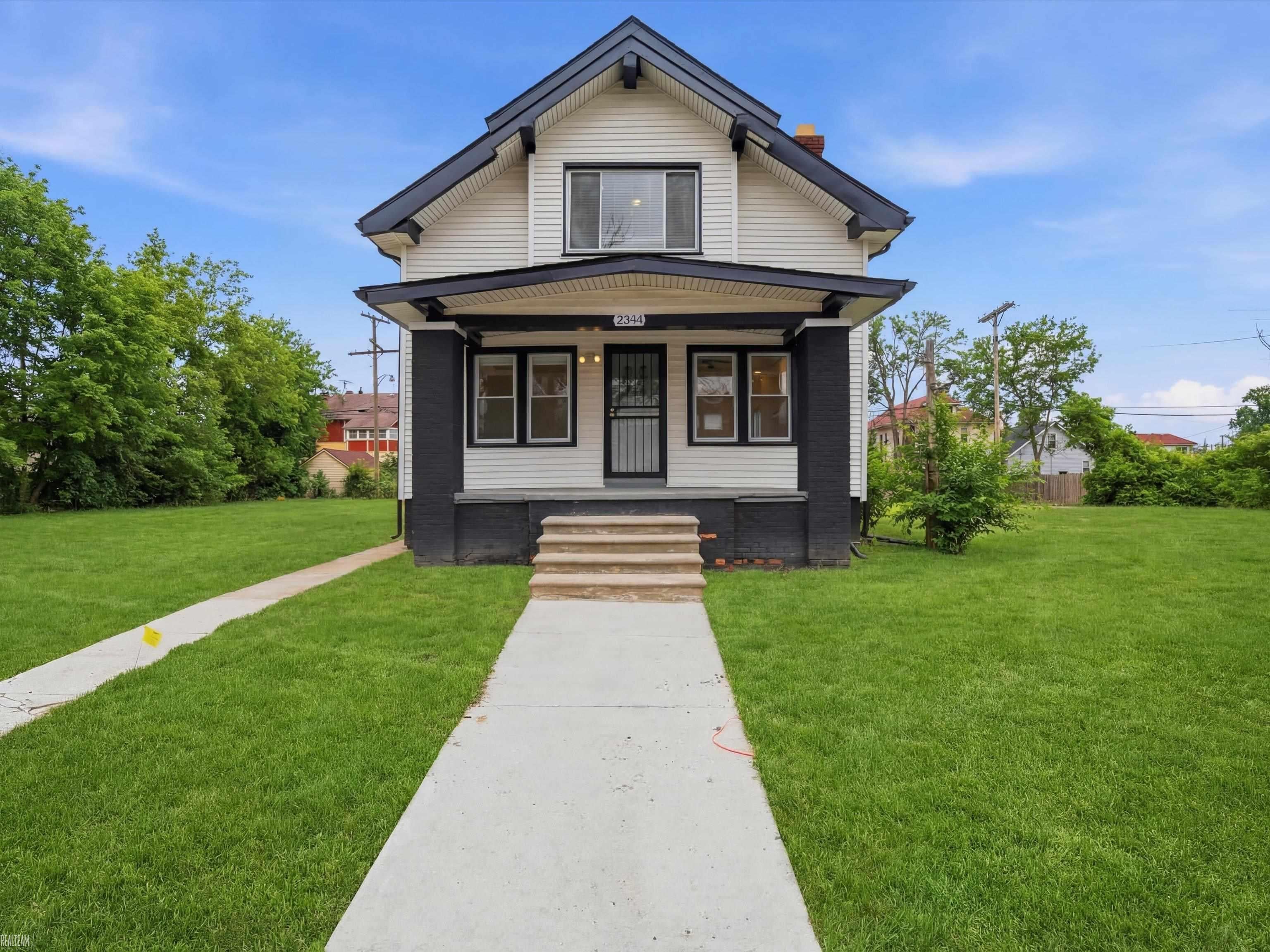 2334 Highland Street — photo