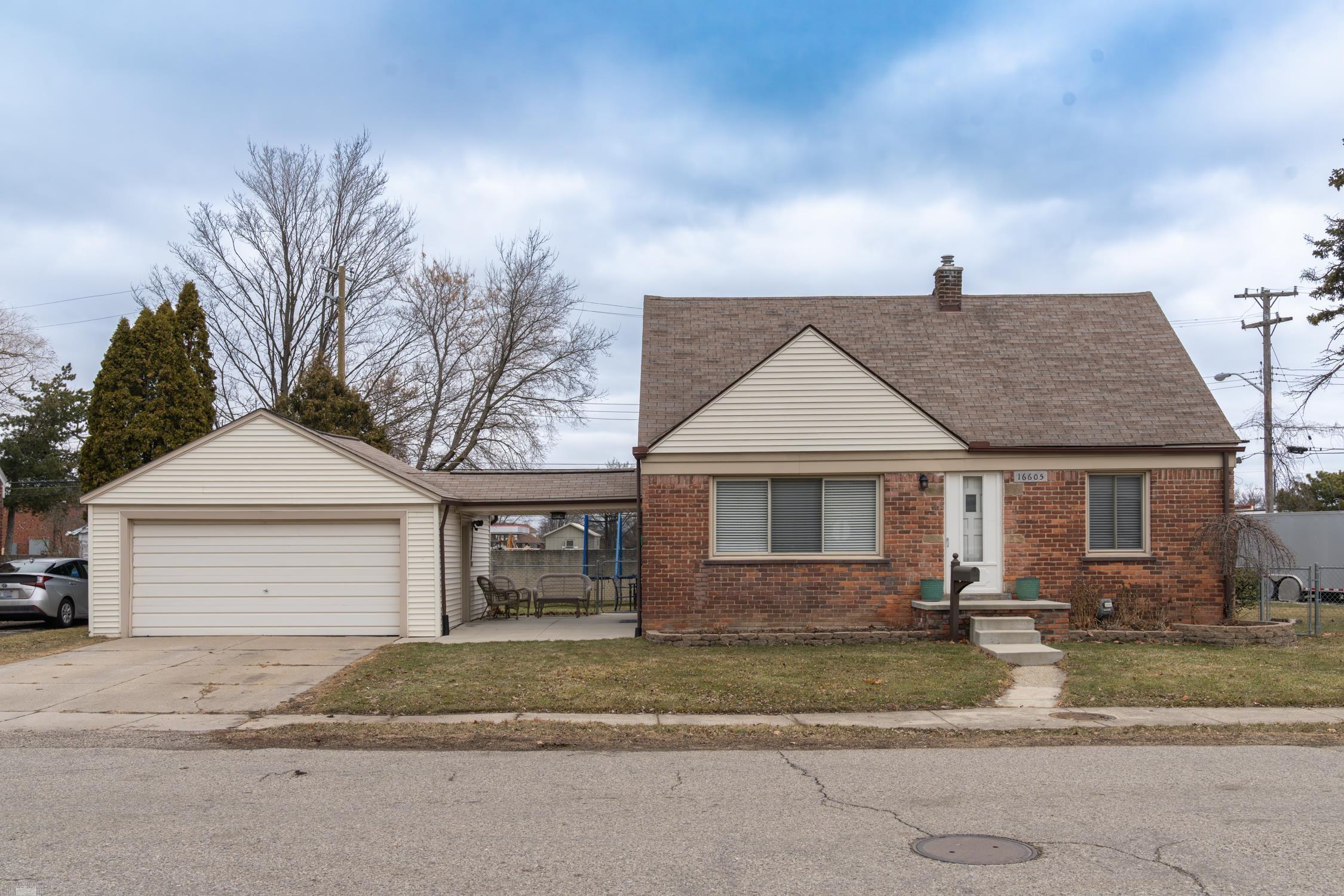 16605 Rosemary Street — photo