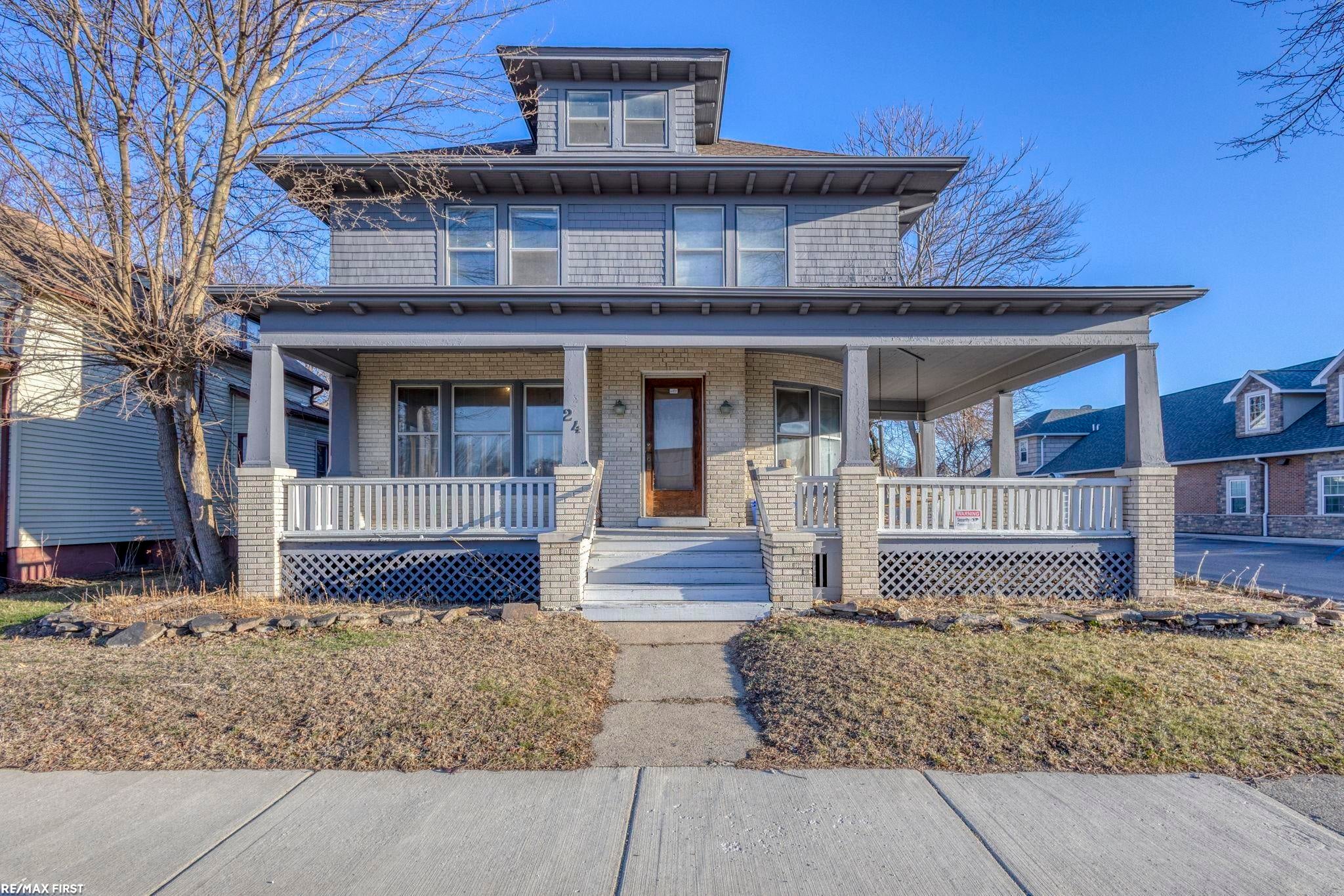 24 Grand Ave Avenue — photo