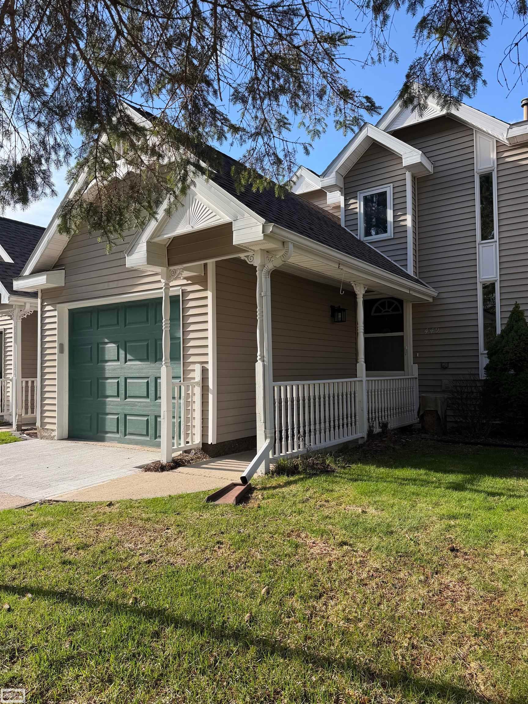 449 Irons Park Drive — photo
