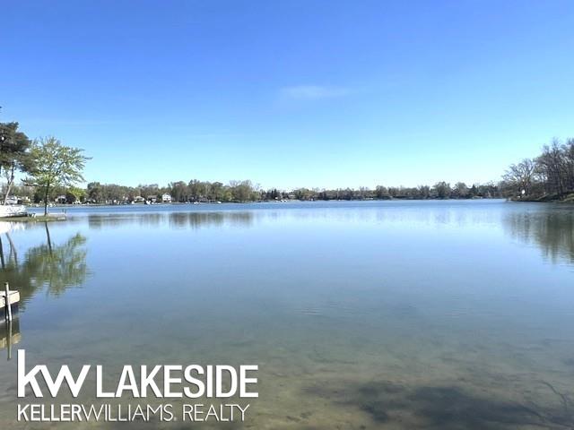 1576 Bayview St Street — photo