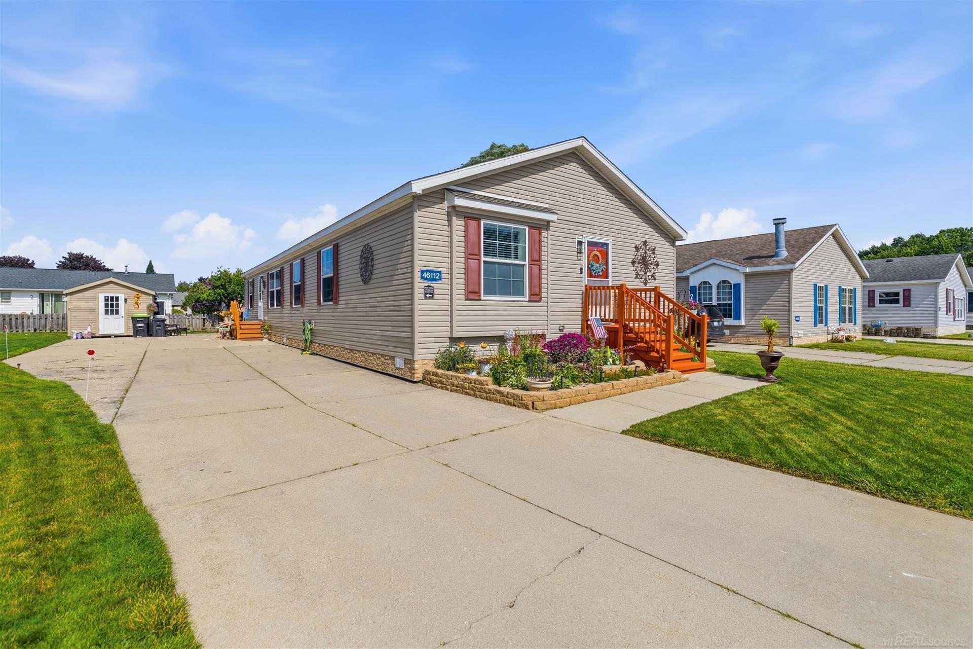 46112 Dunkirk Court — photo