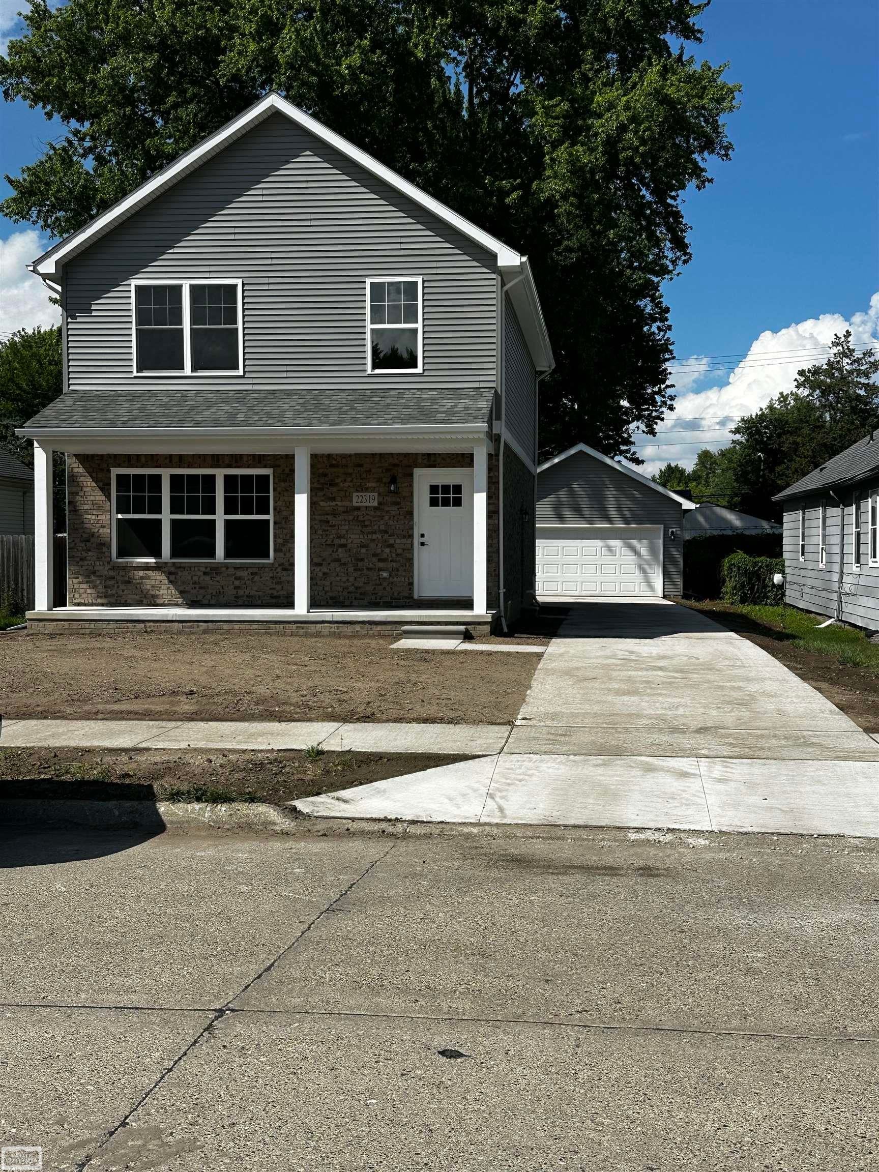 22319 Ridgeway Street — photo