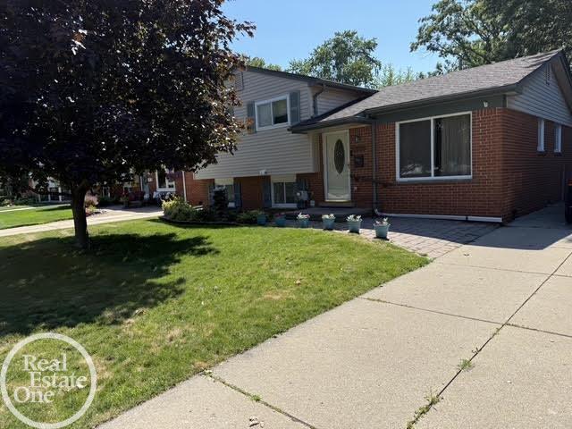 31705 Saint Margaret Street — photo