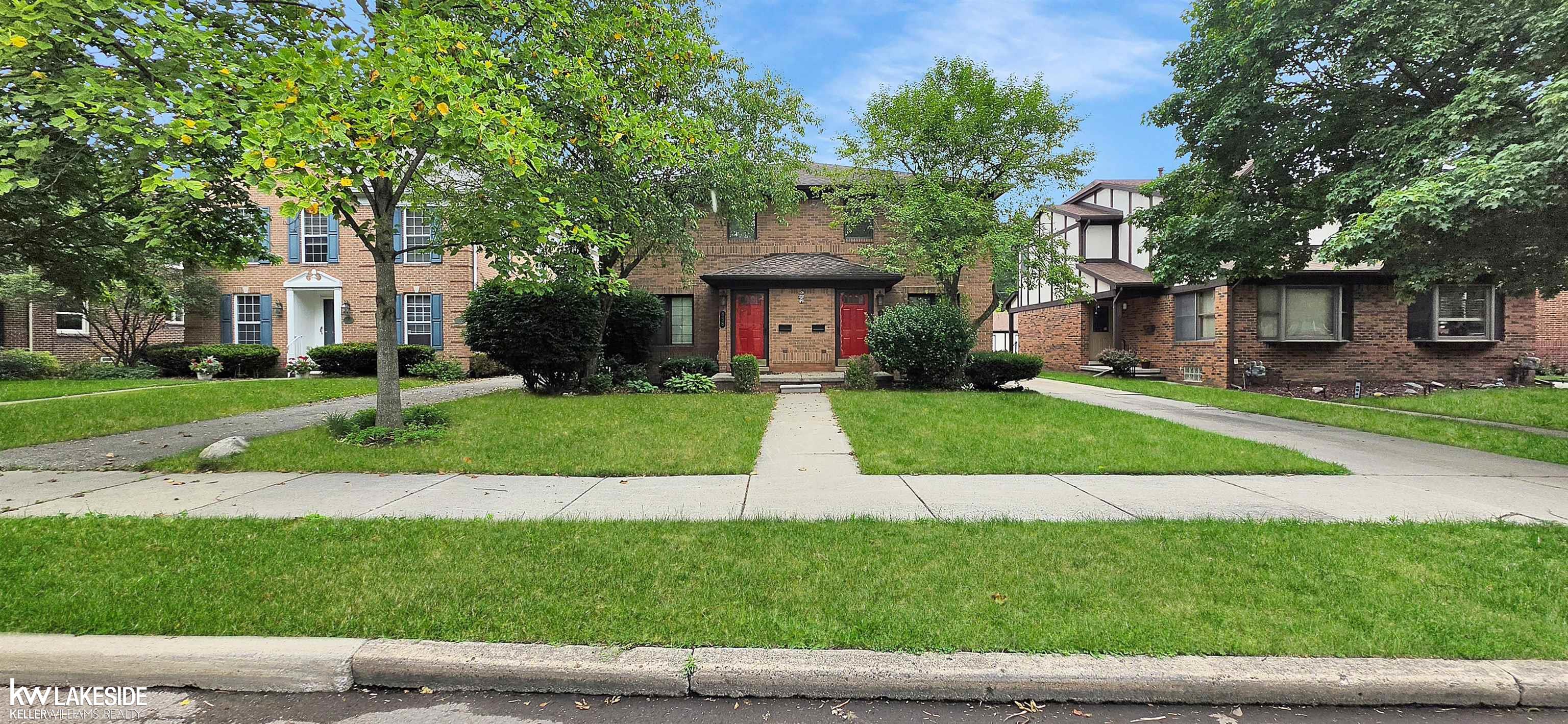 856 Neff Road, Grosse Pointe, MI 48230